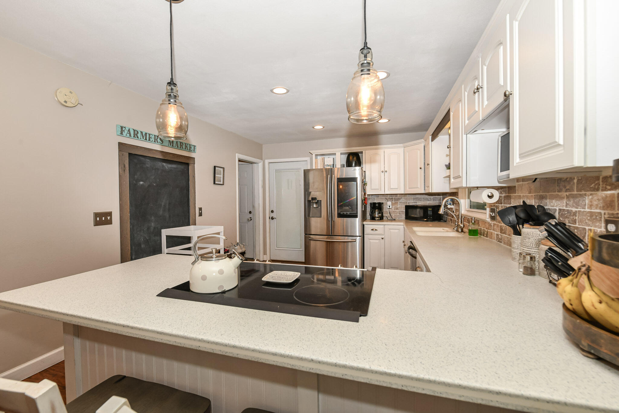 8832 Pheasant Run, Burlington