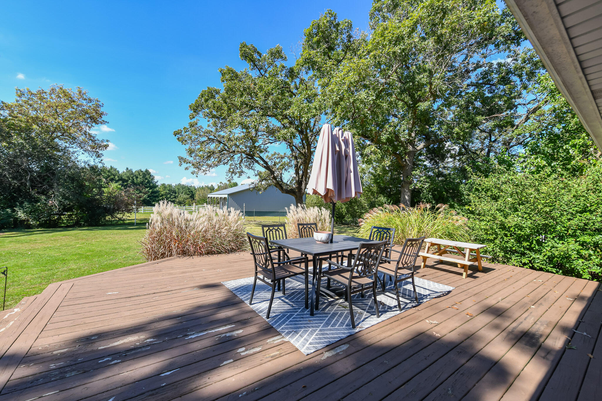 8832 Pheasant Run, Burlington