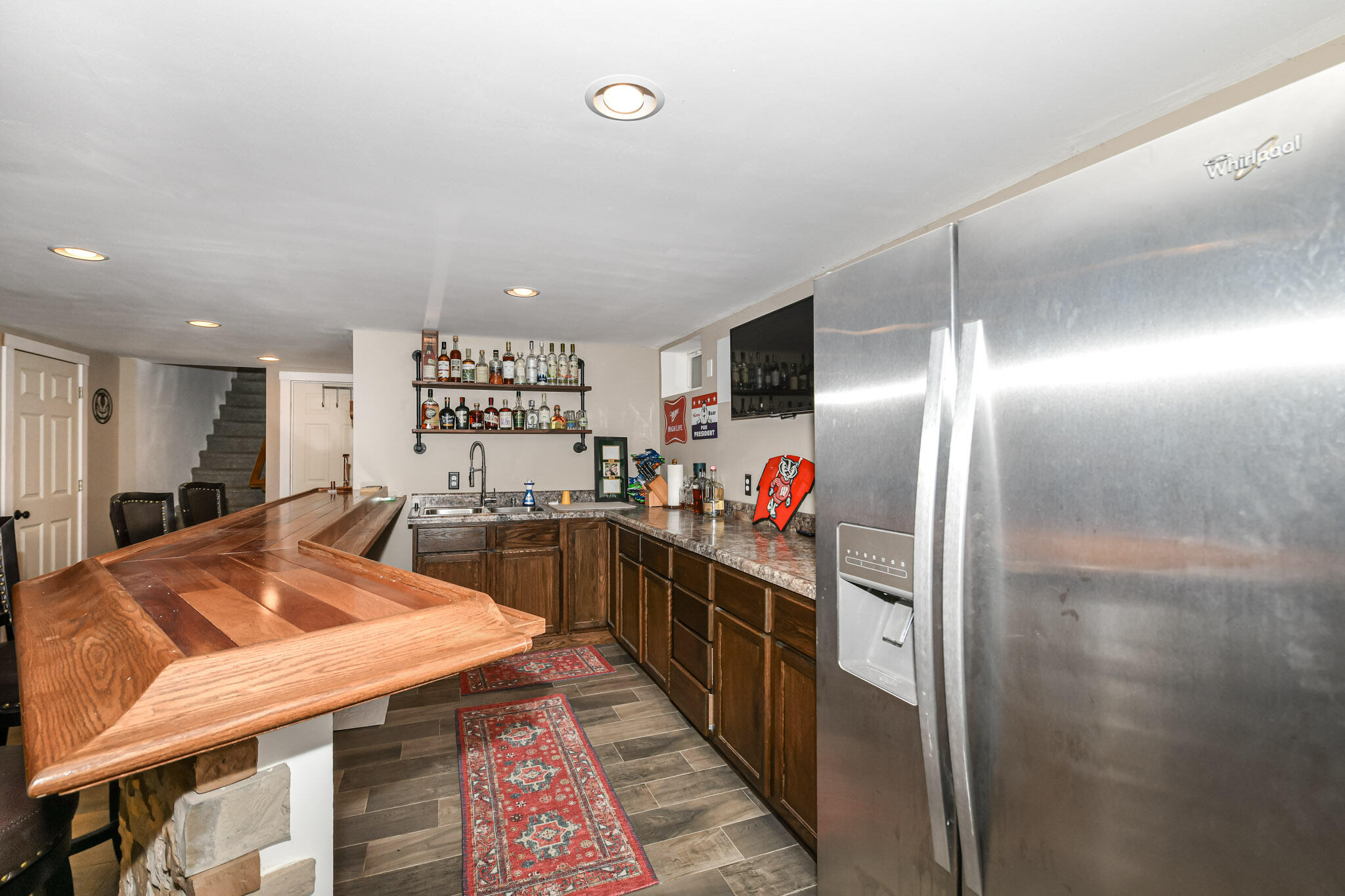 8832 Pheasant Run, Burlington