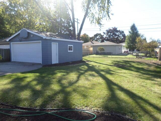 1813 24th St, Kenosha