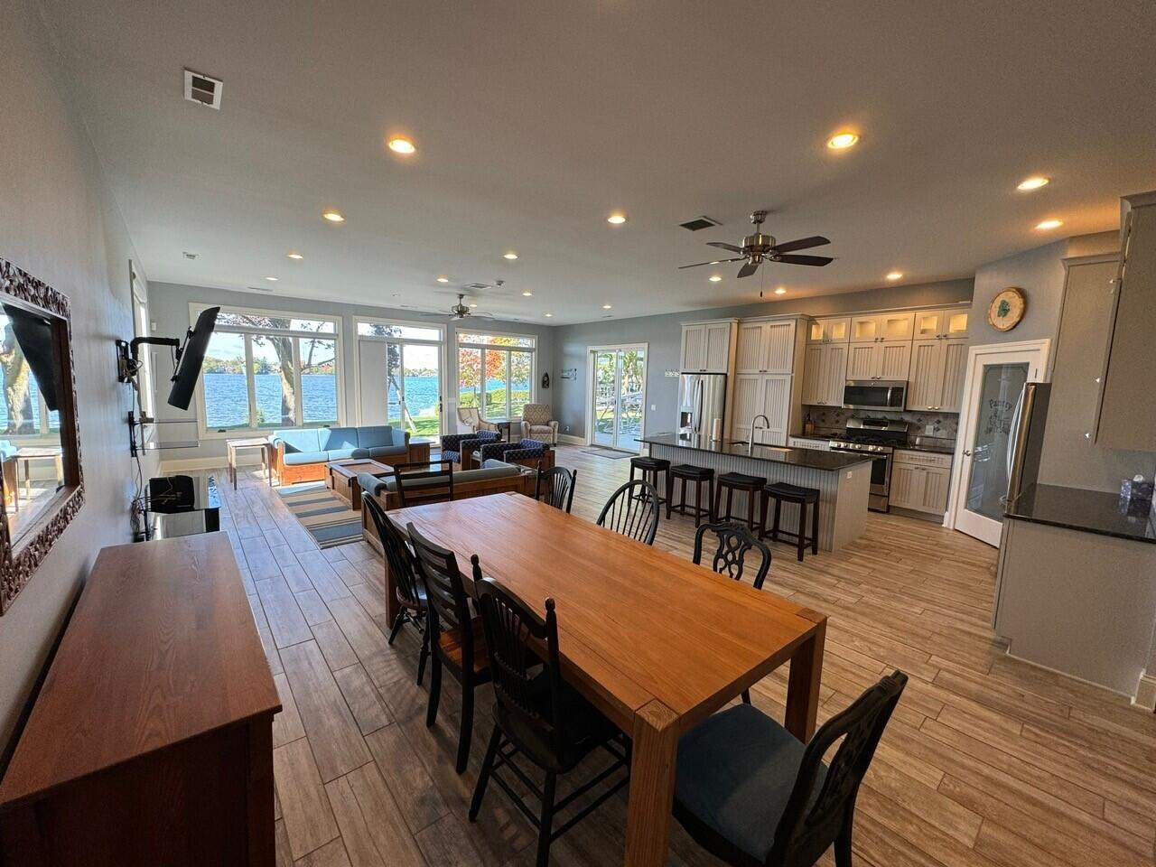 3520 Caldwell Dr, Burlington