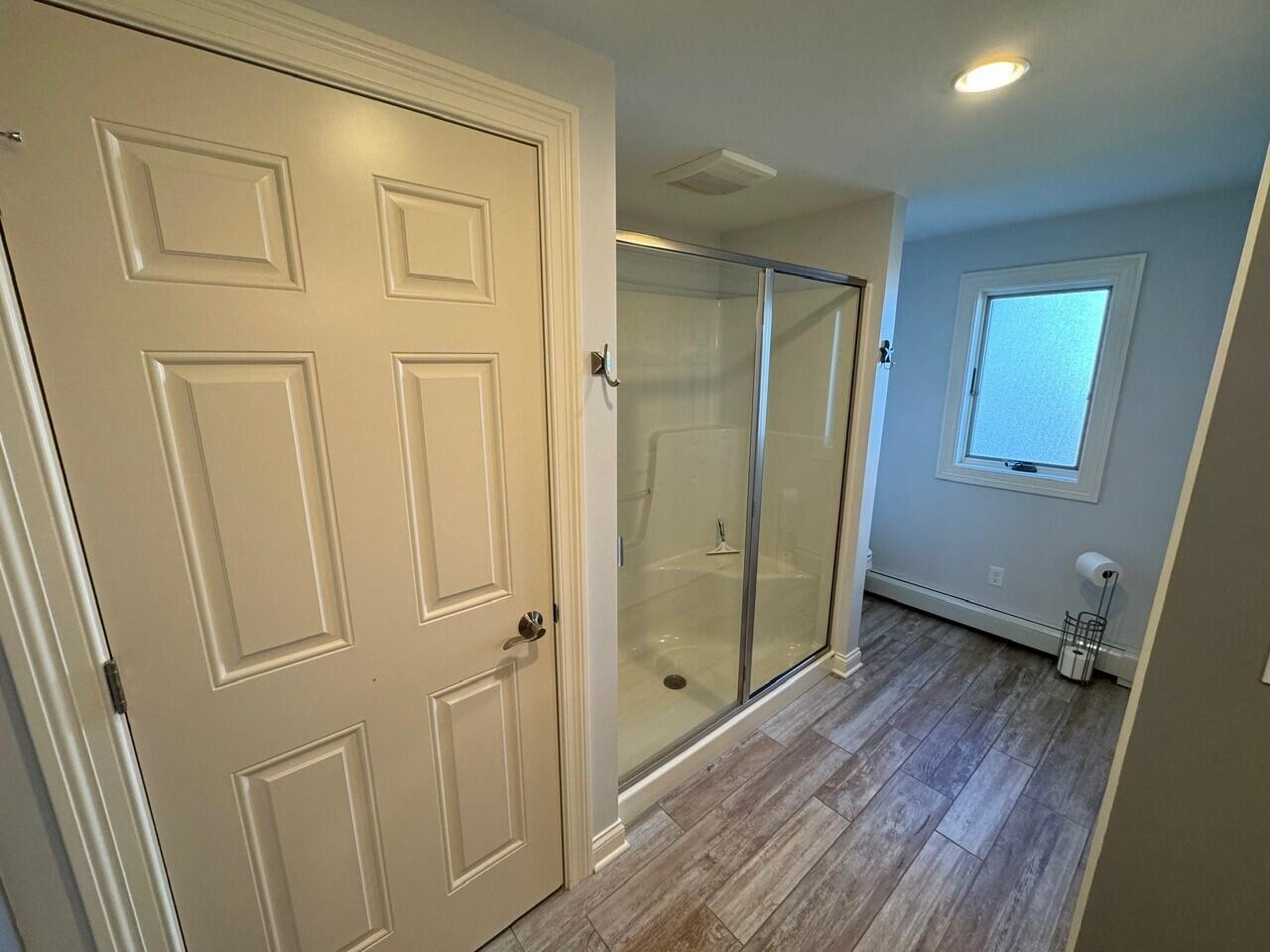 3520 Caldwell Dr, Burlington