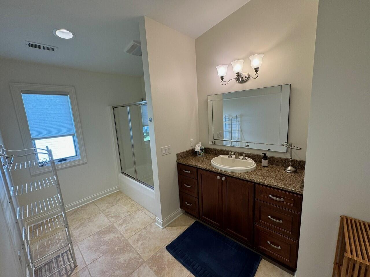 3520 Caldwell Dr, Burlington
