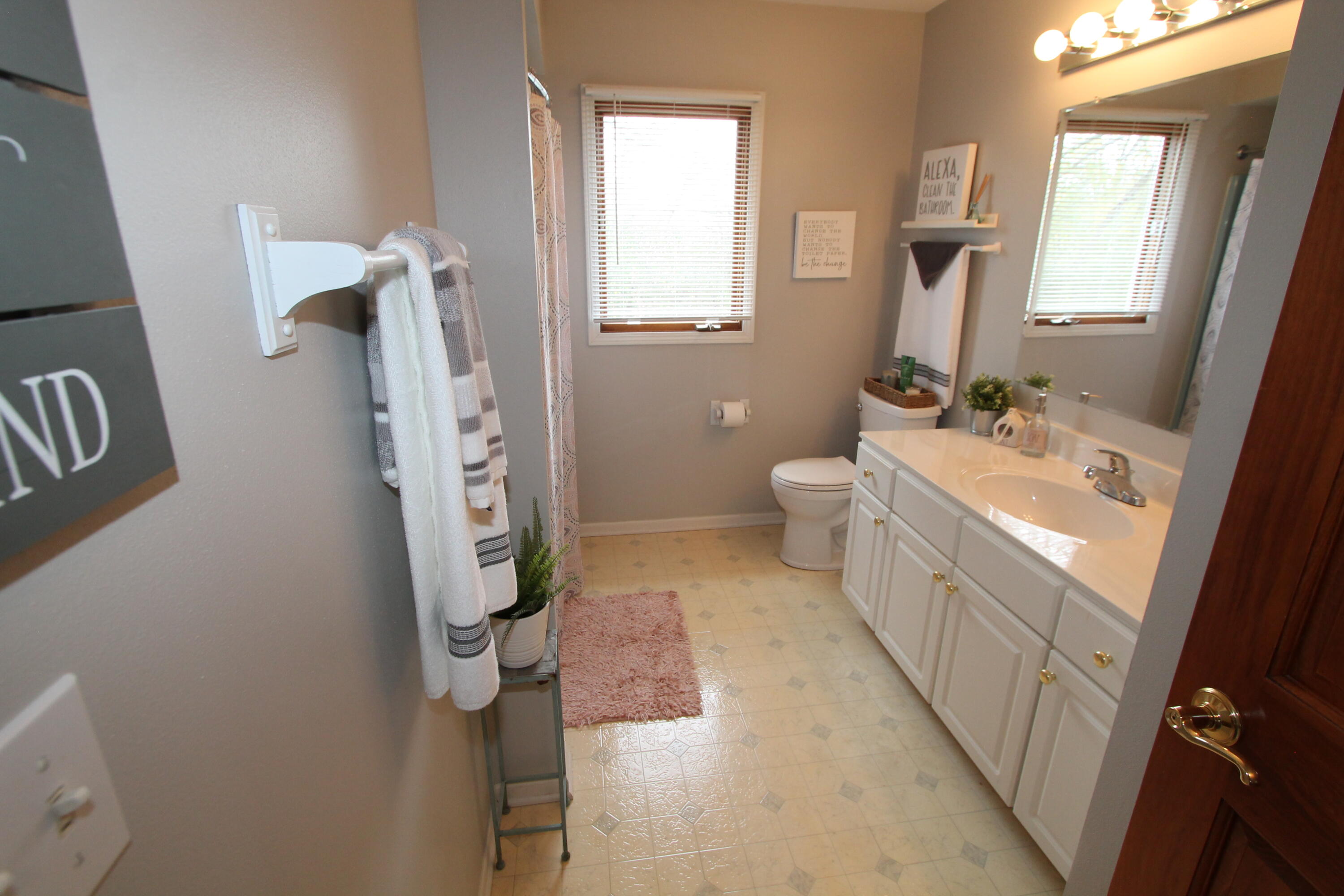 3107 Walden Way, Racine