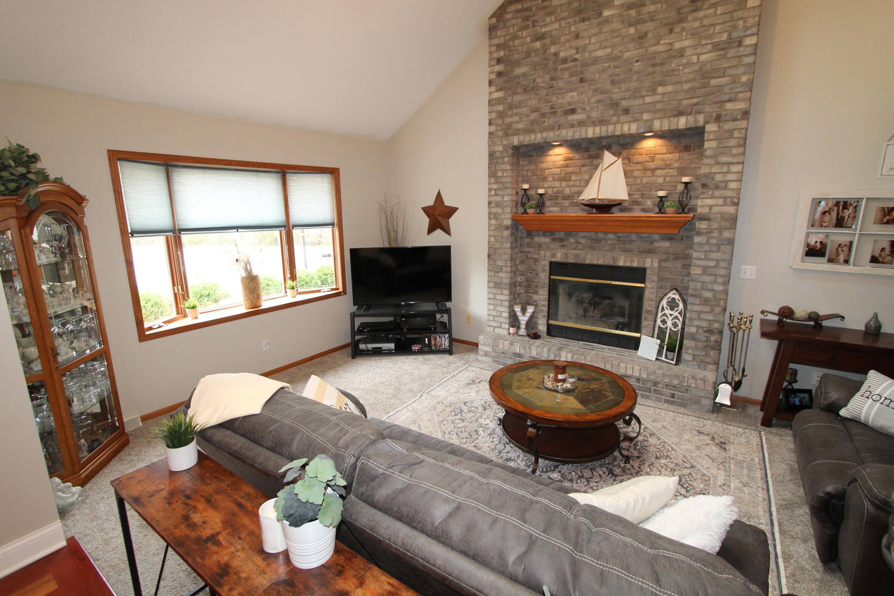 3107 Walden Way, Racine