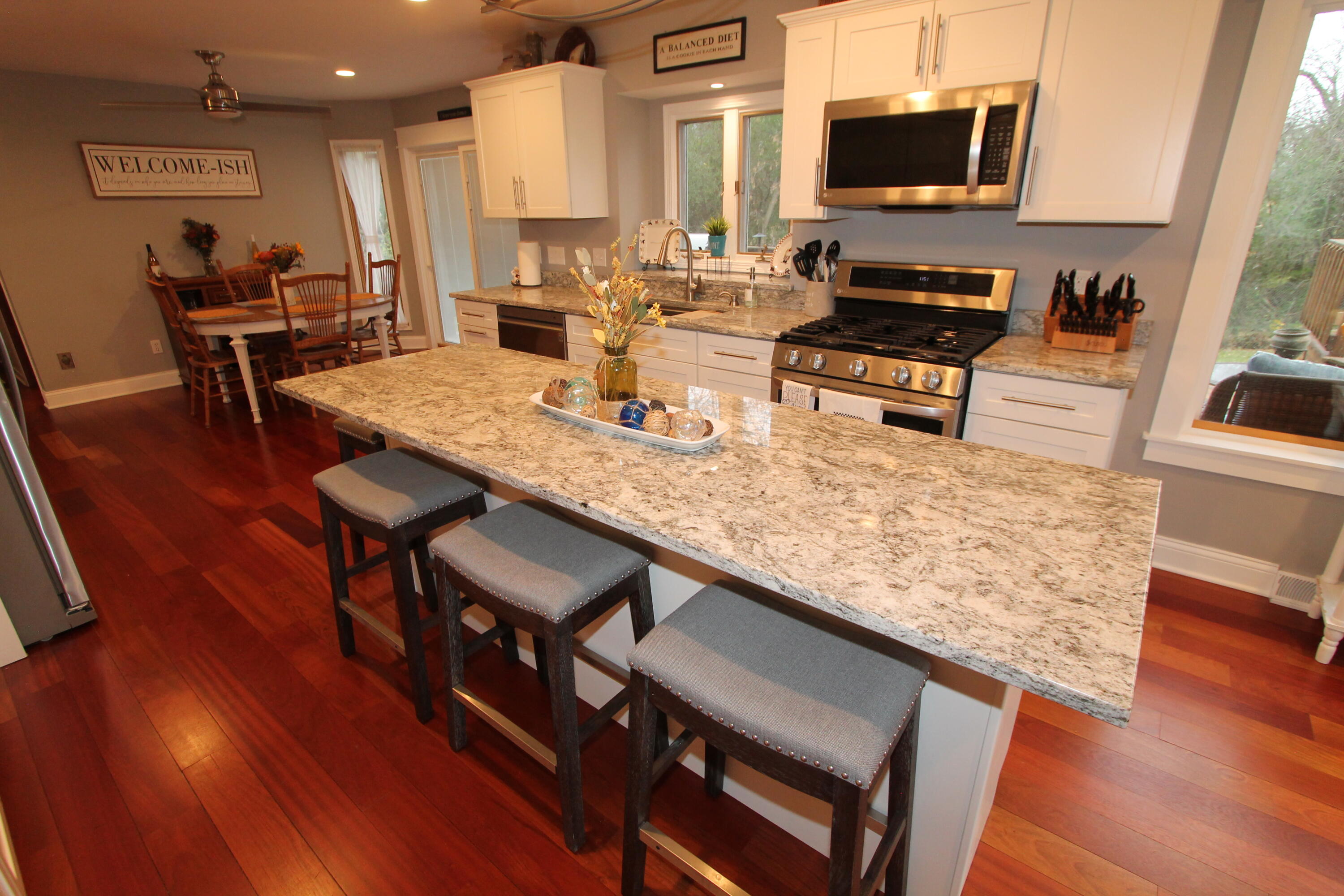 3107 Walden Way, Racine