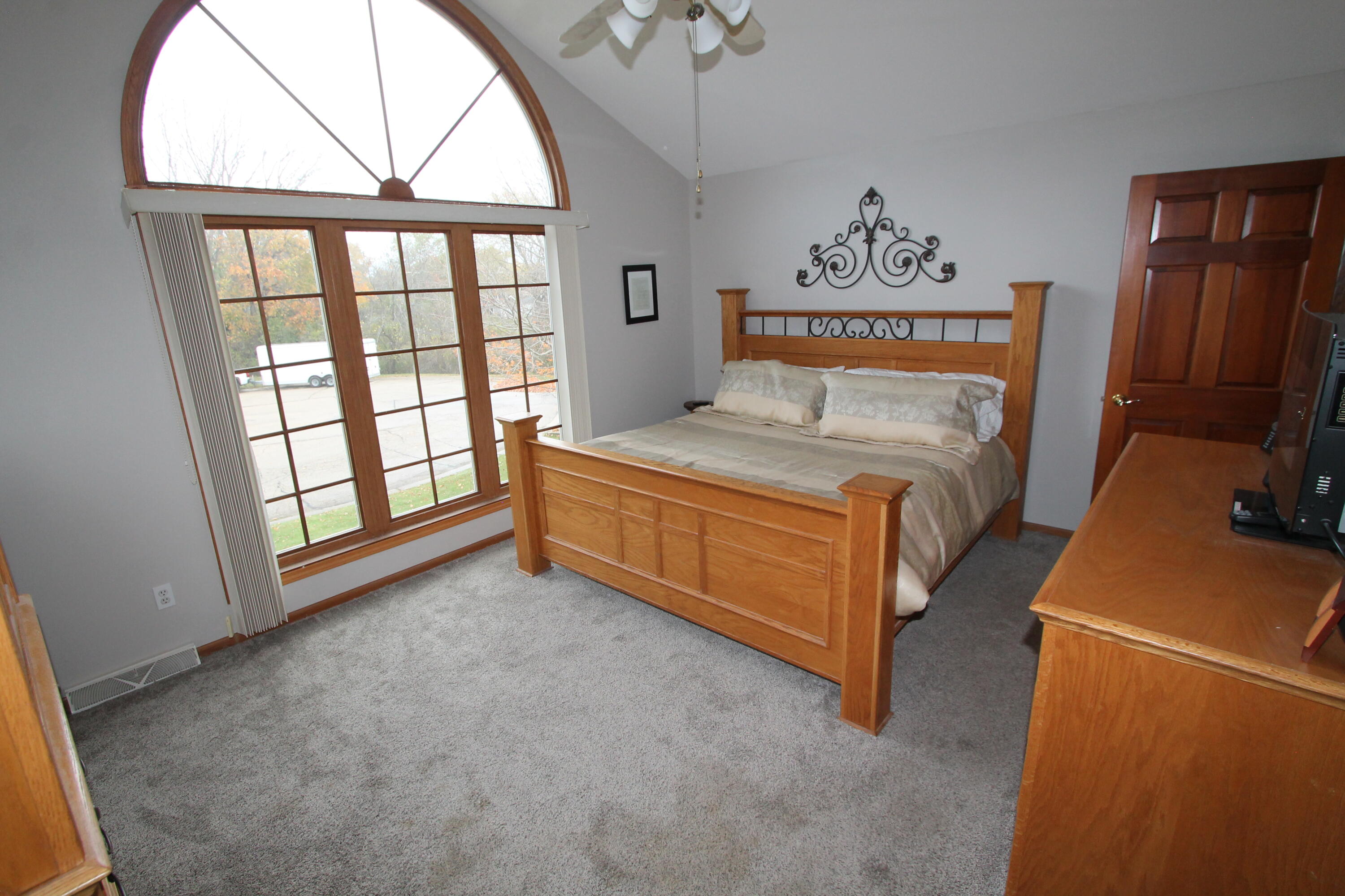3107 Walden Way, Racine