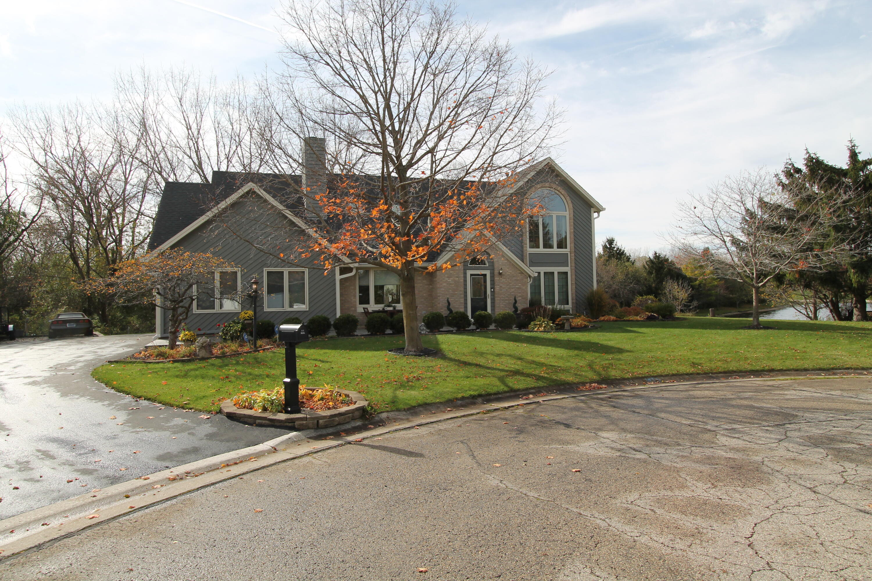 3107 Walden Way, Racine