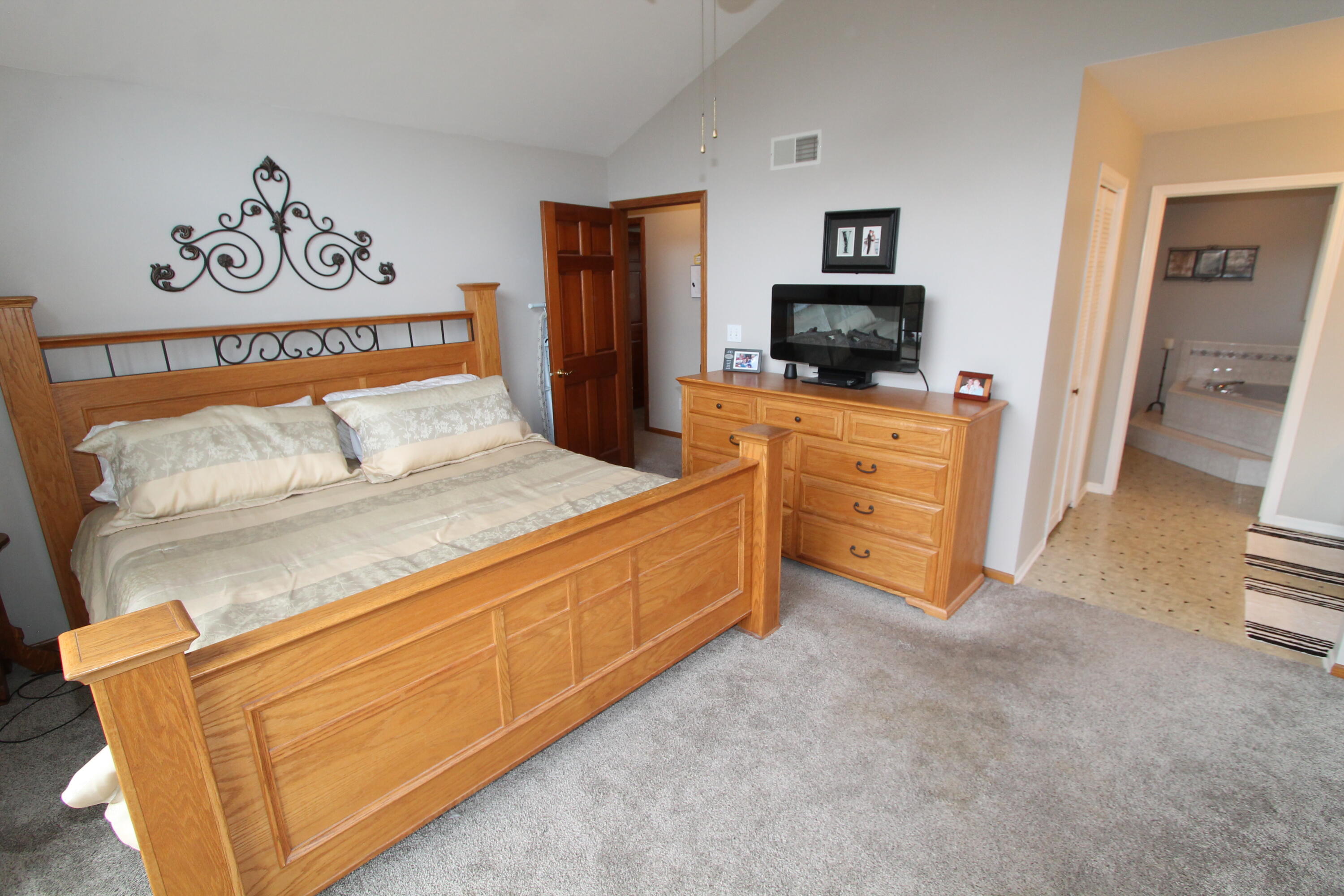 3107 Walden Way, Racine