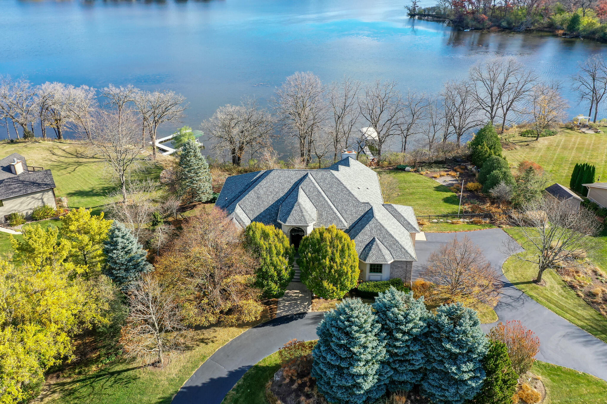 5201 Riverside Rd, Waterford