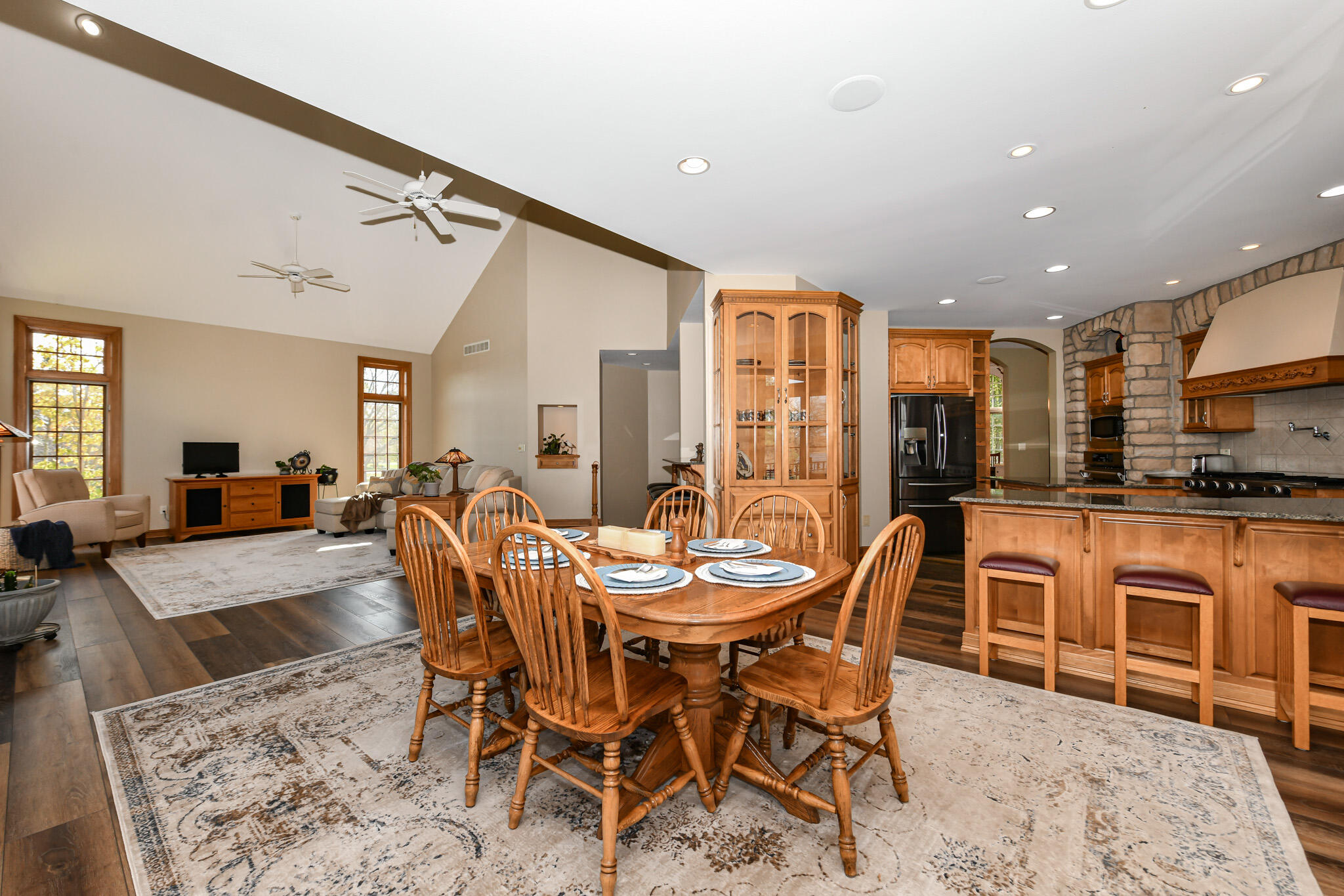 5201 Riverside Rd, Waterford