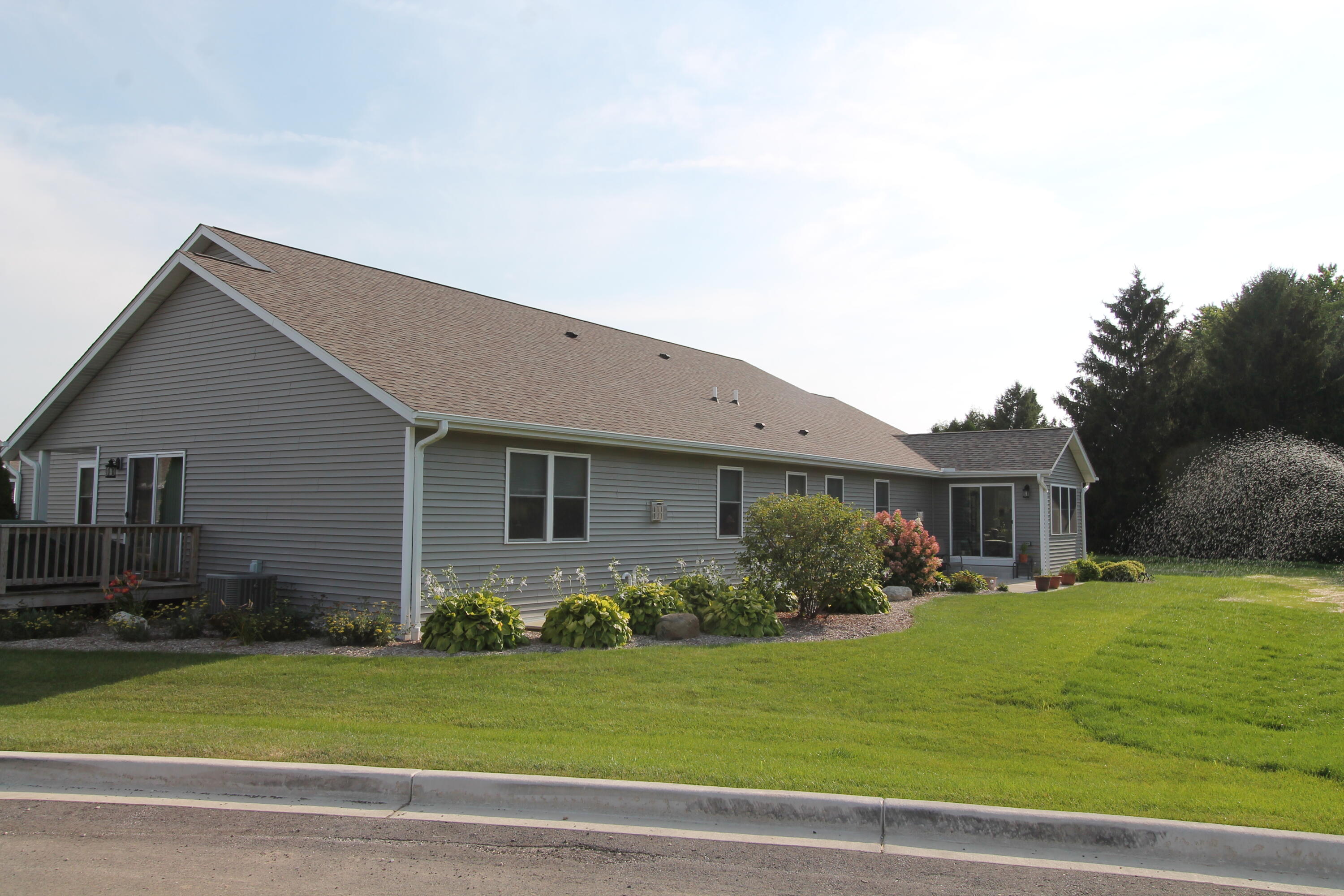 307 N Trailview Cir, Waterford
