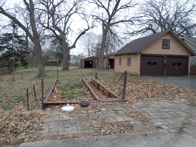 7743 Cooper Rd, Pleasant Prairie