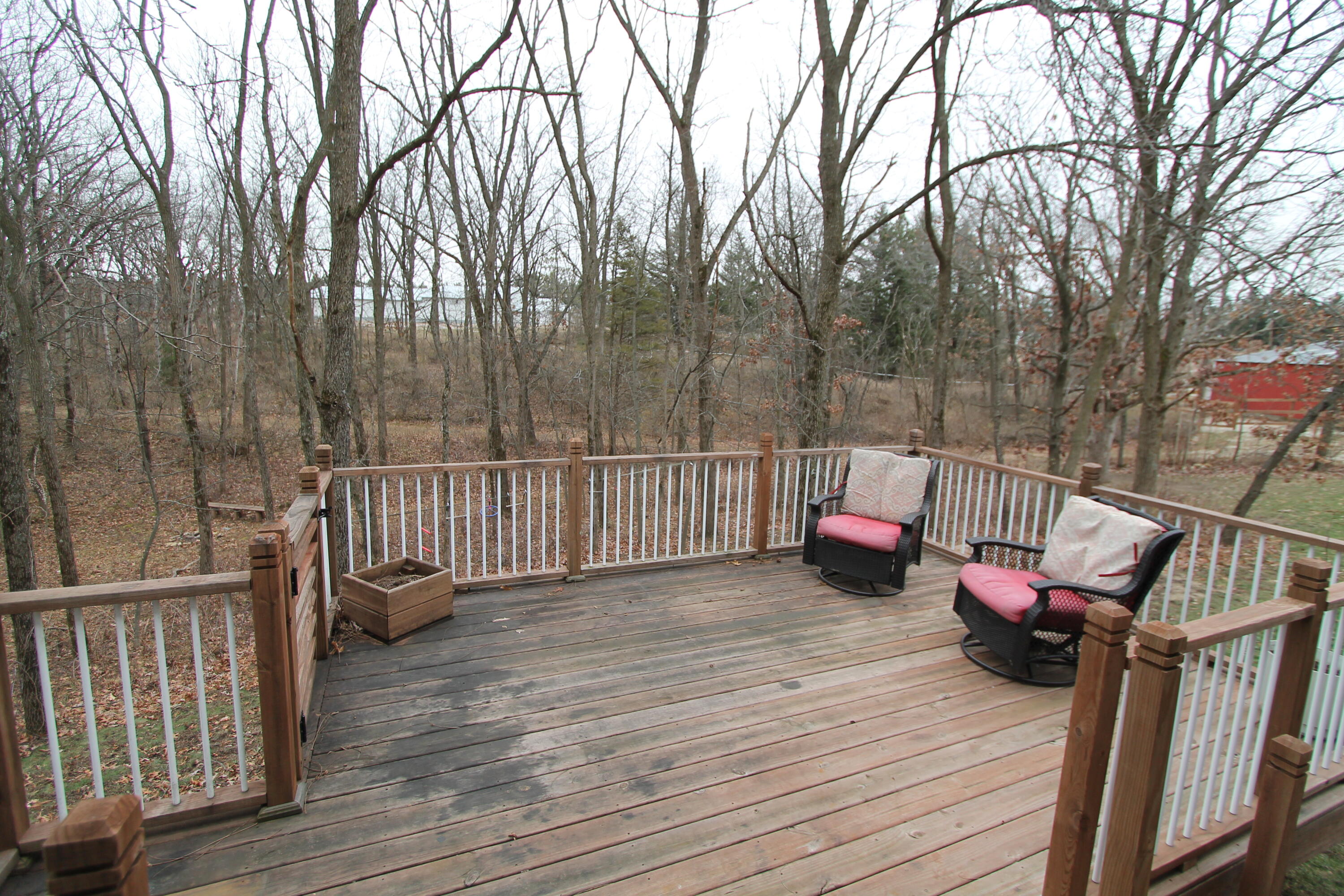 N5902 Hargraves Rd