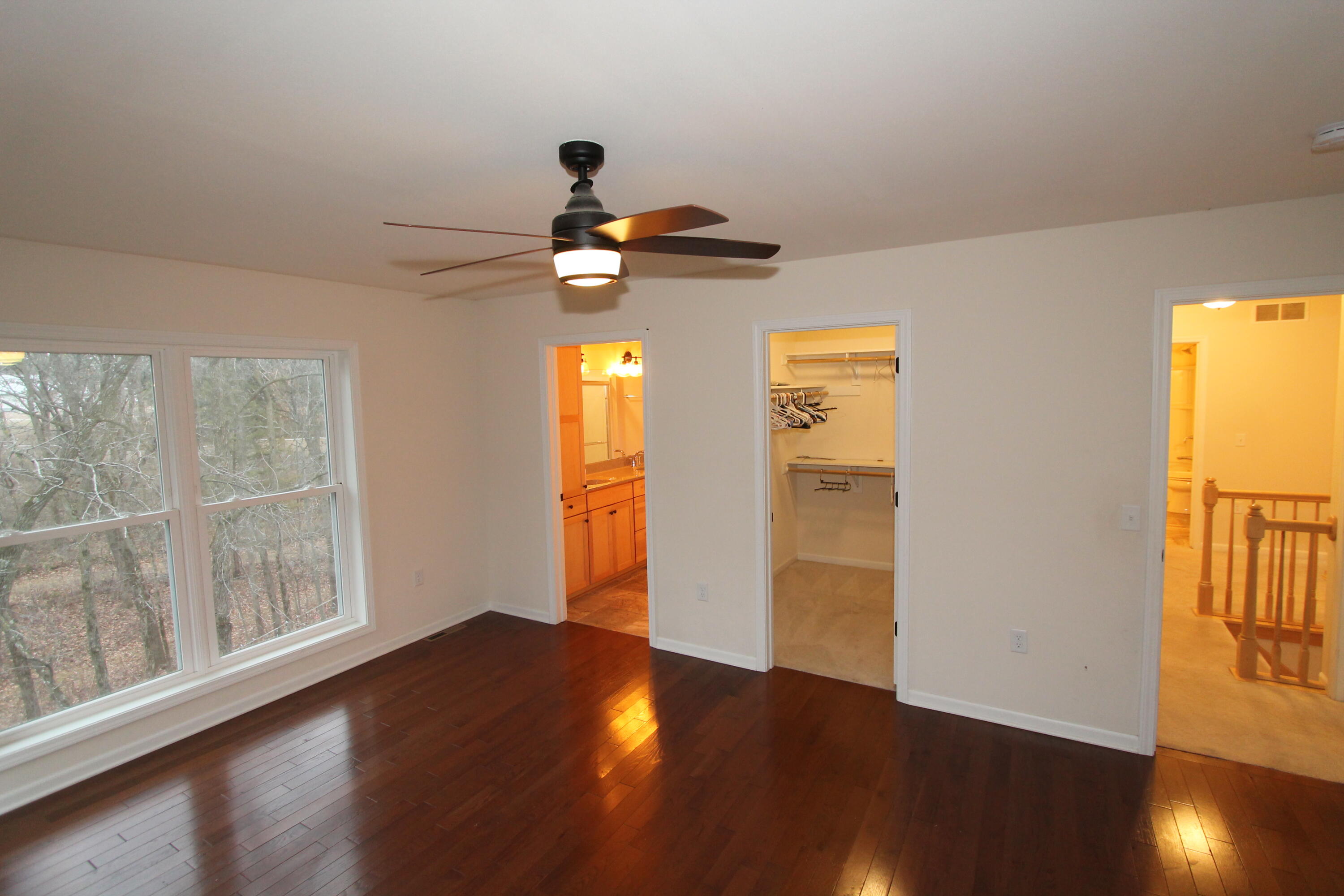 N5902 Hargraves Rd