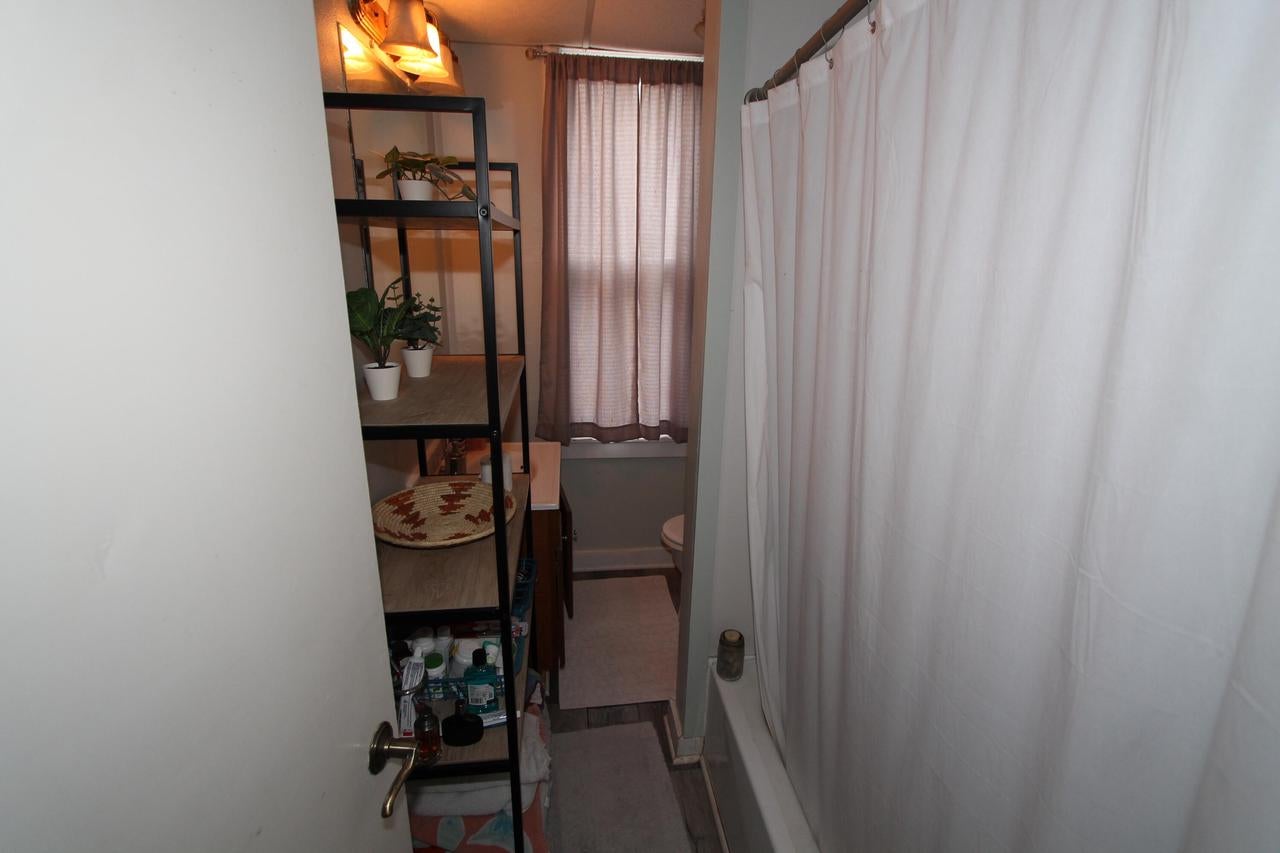 241 West Chestnut STREET 243