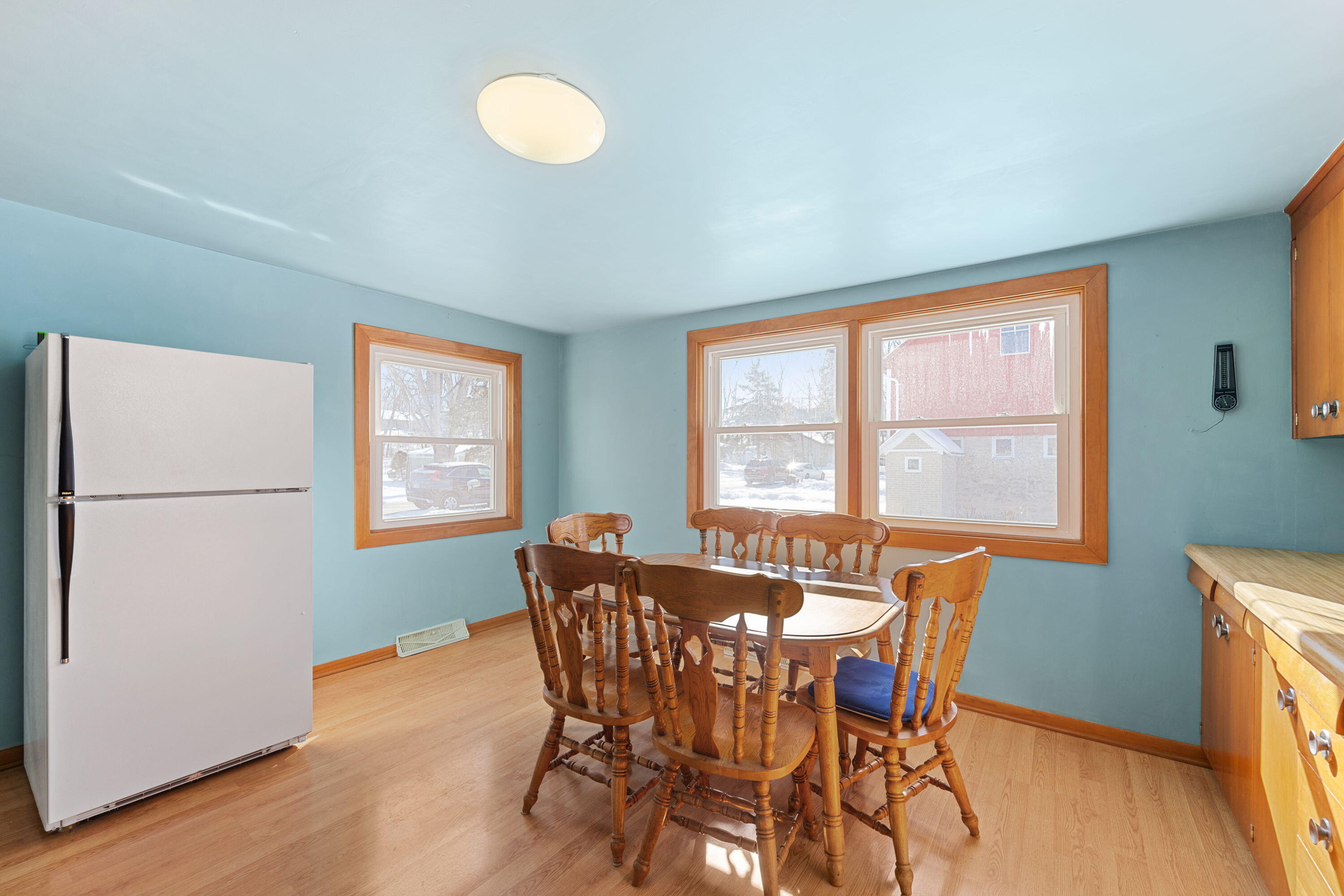 309 E Main St, Rochester