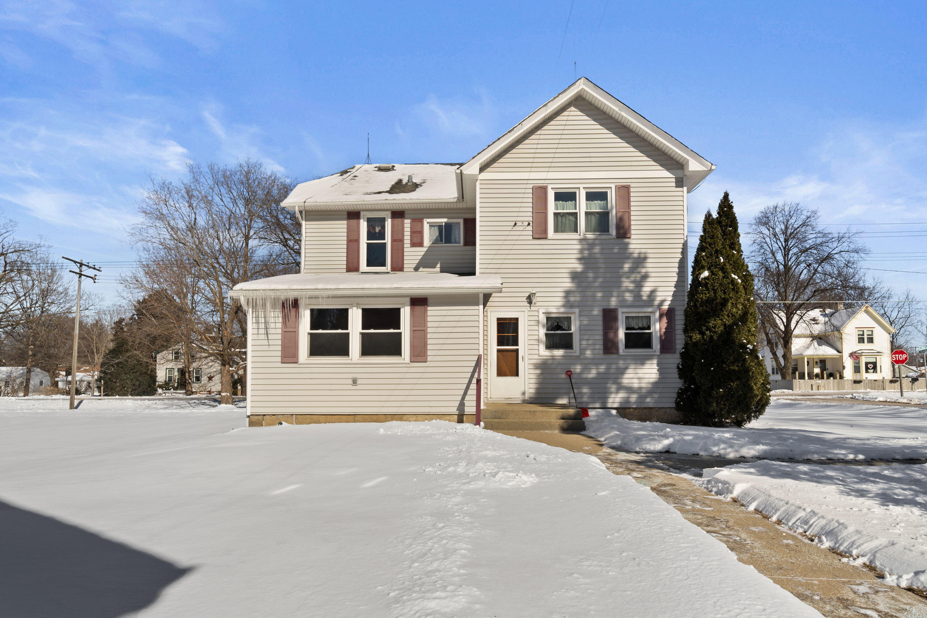 309 E Main St, Rochester