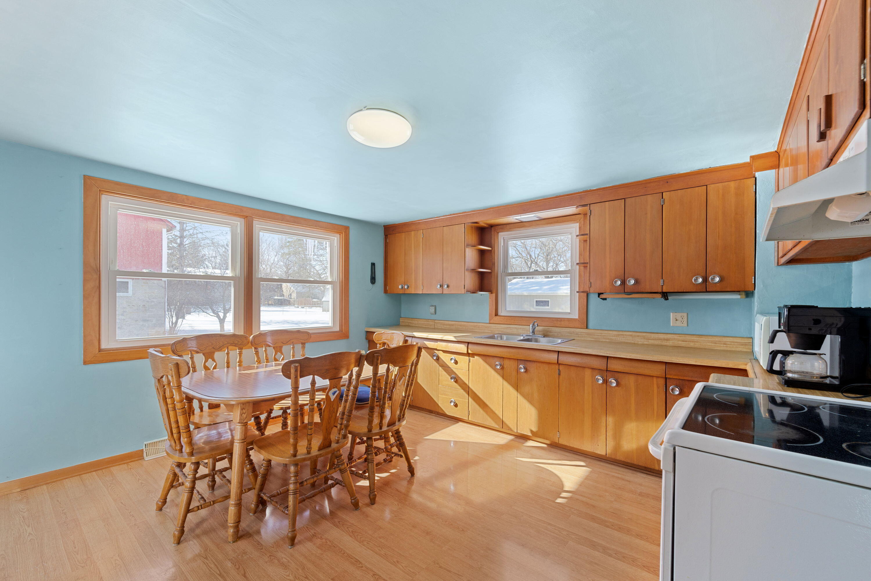 309 E Main St, Rochester