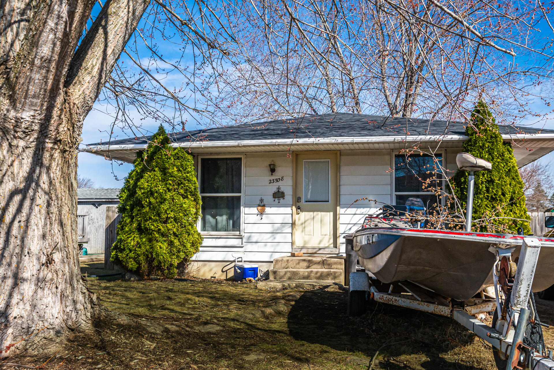 23508 62nd Pl, Paddock Lake