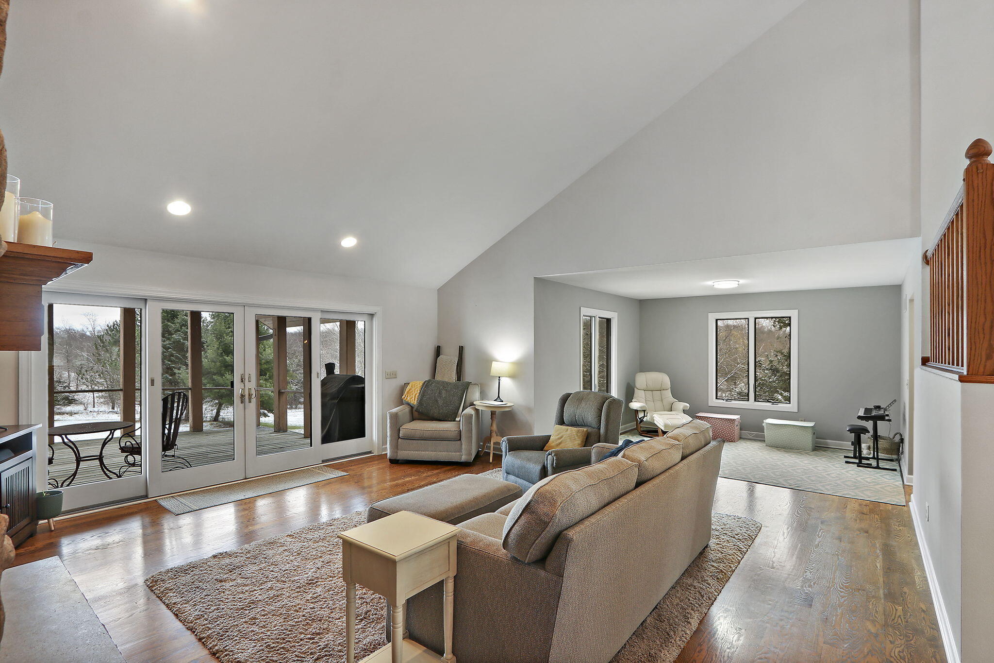 N6388 Paradise Dr