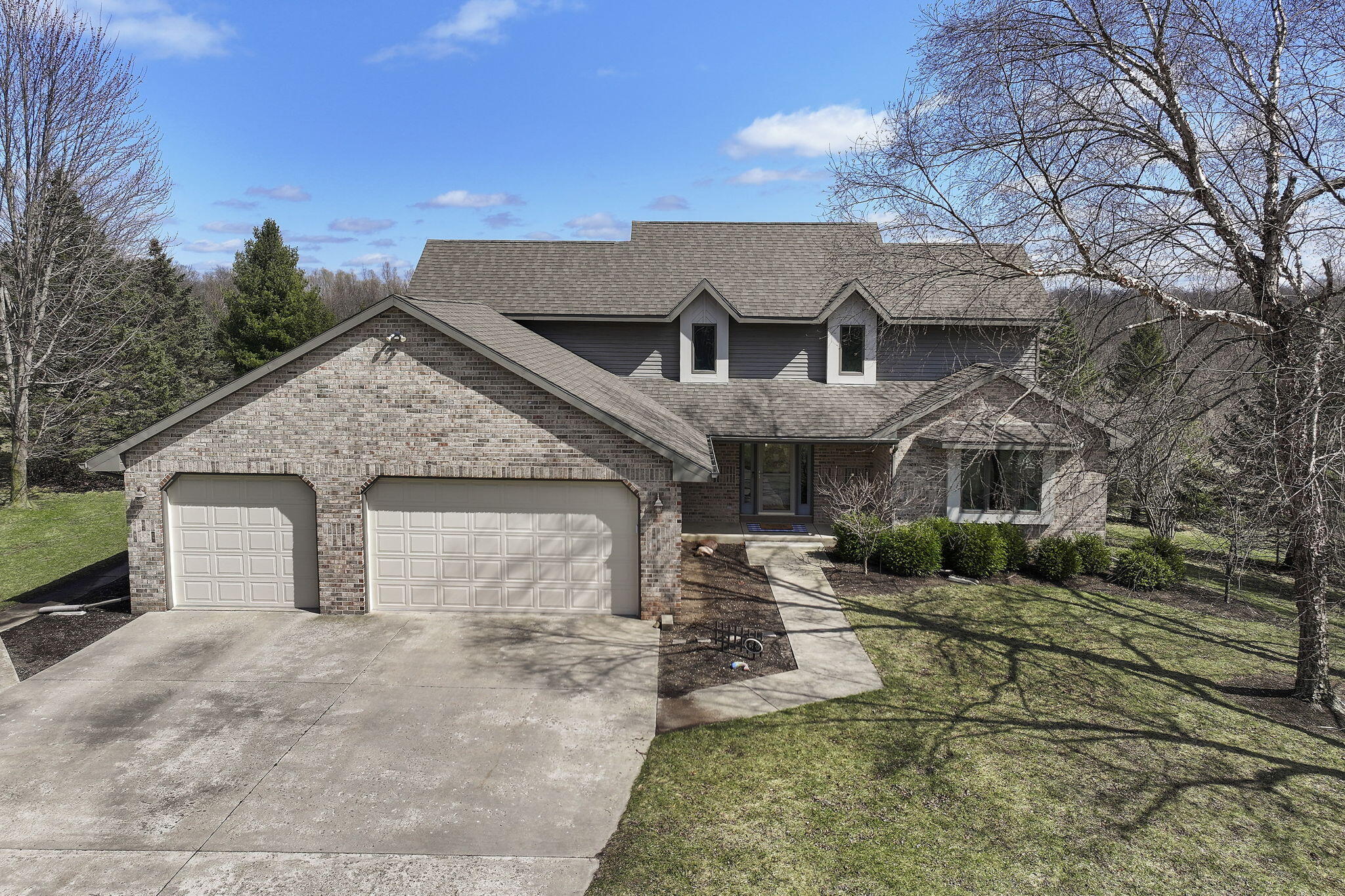 N6388 Paradise Dr