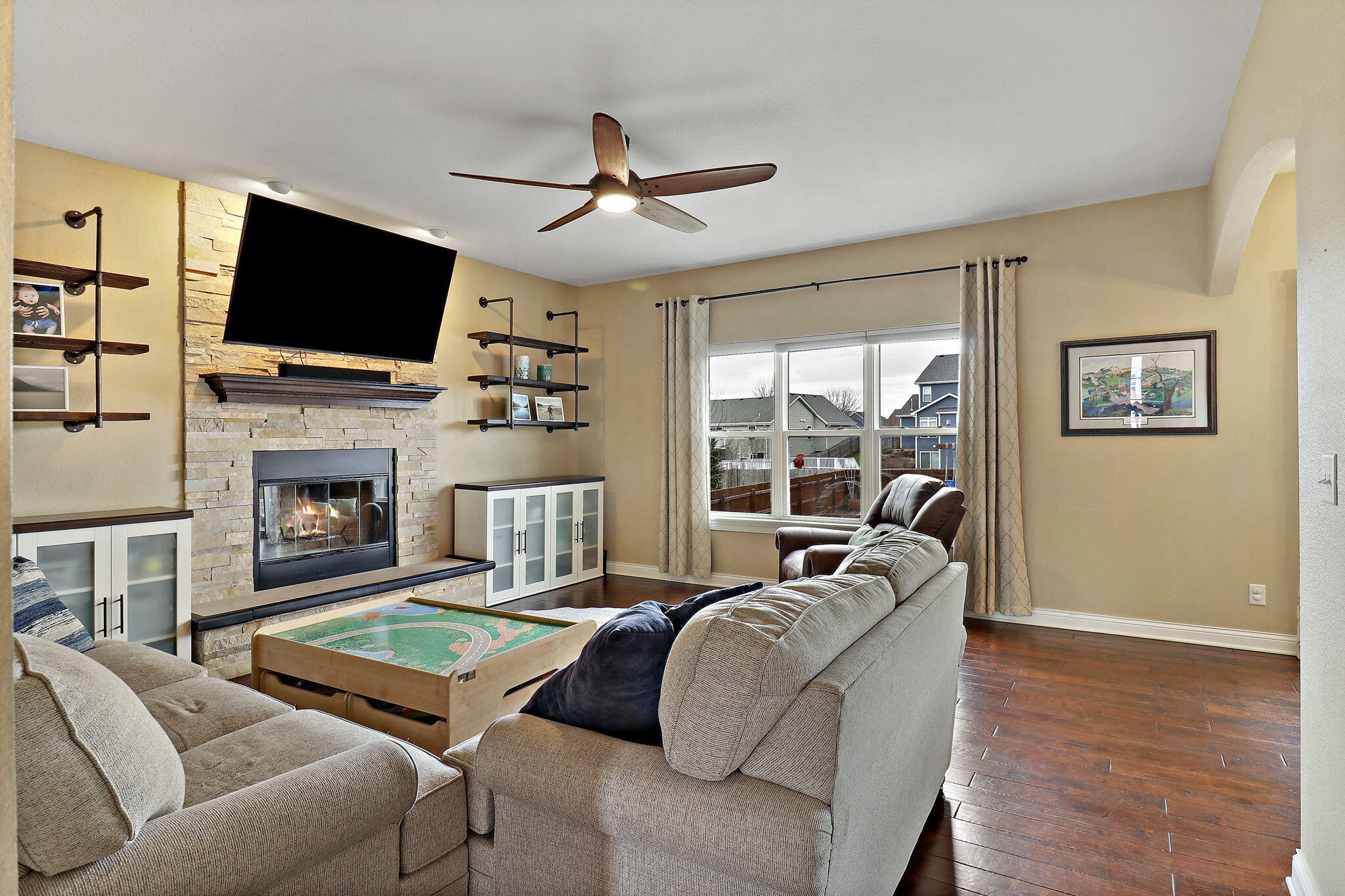 1416 Devon Rd, Burlington