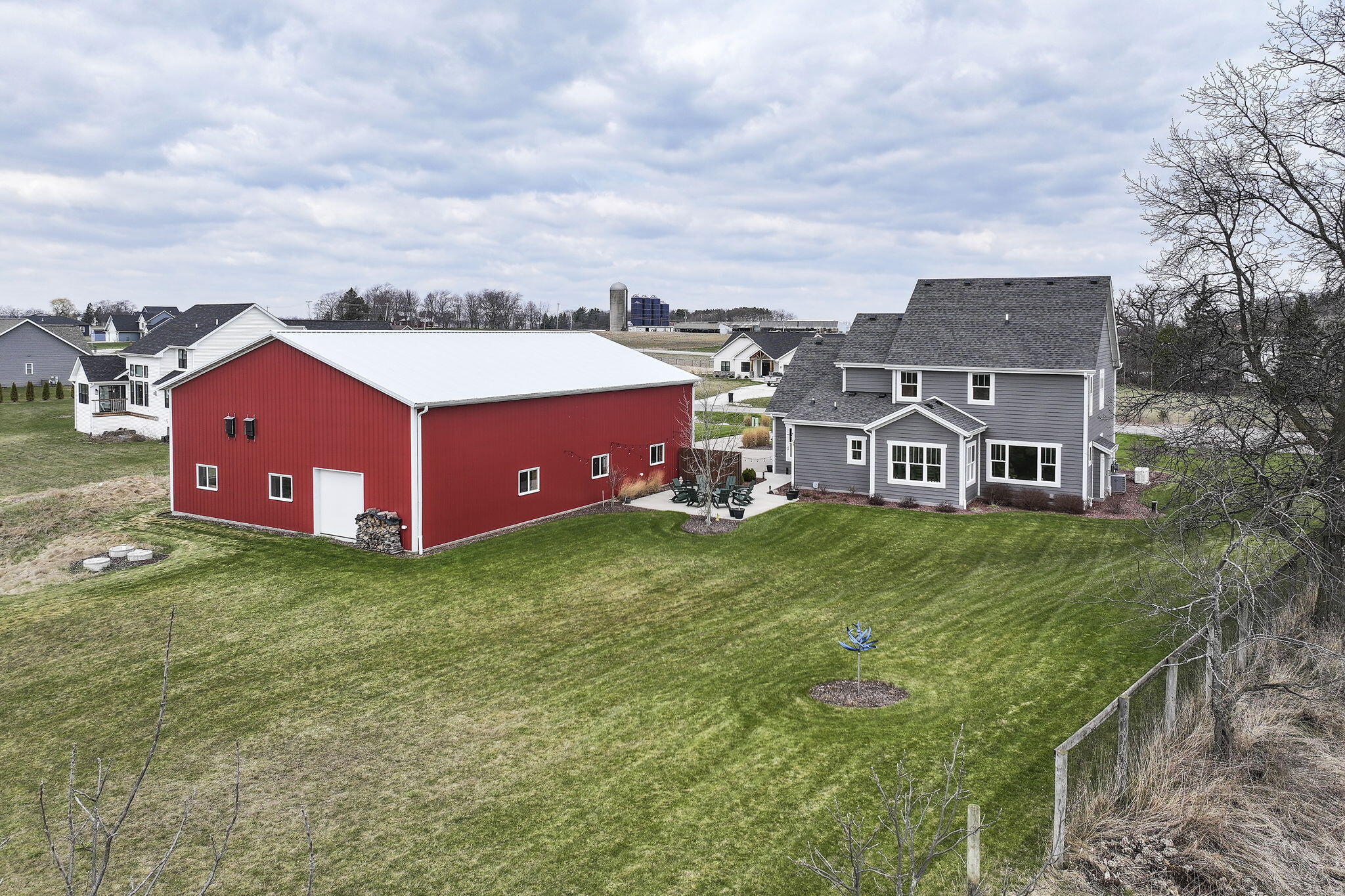 27227 Dover View Ln, Dover