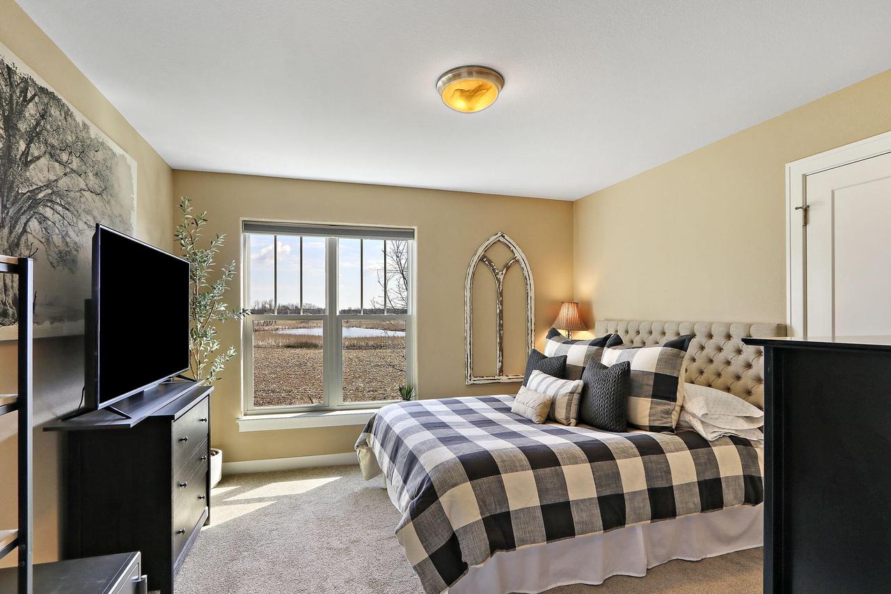 27227 Dover View LANE