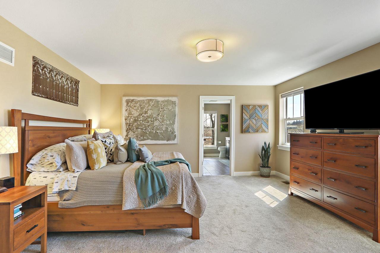 27227 Dover View LANE