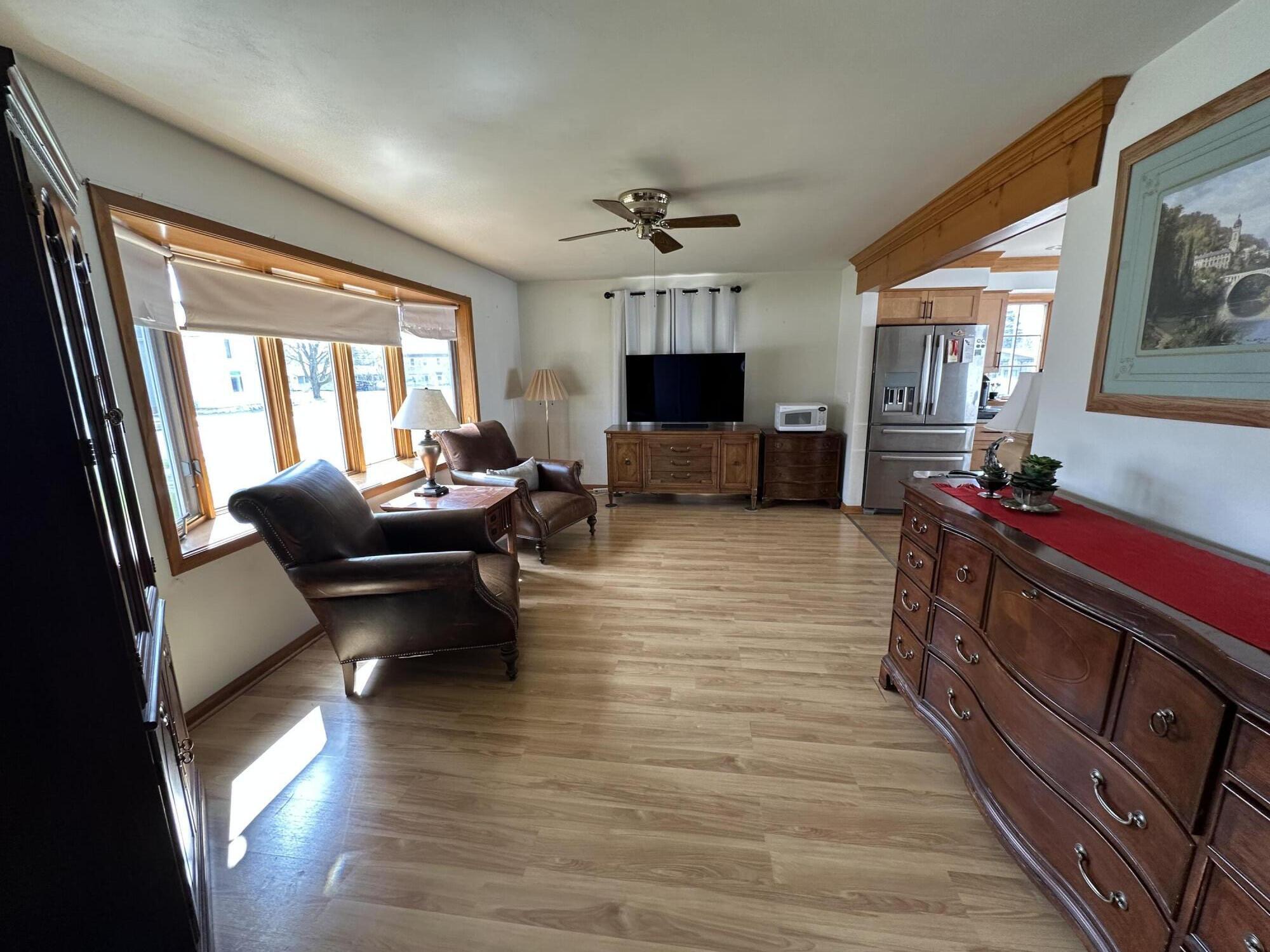 125 N Kendrick Ave, Burlington