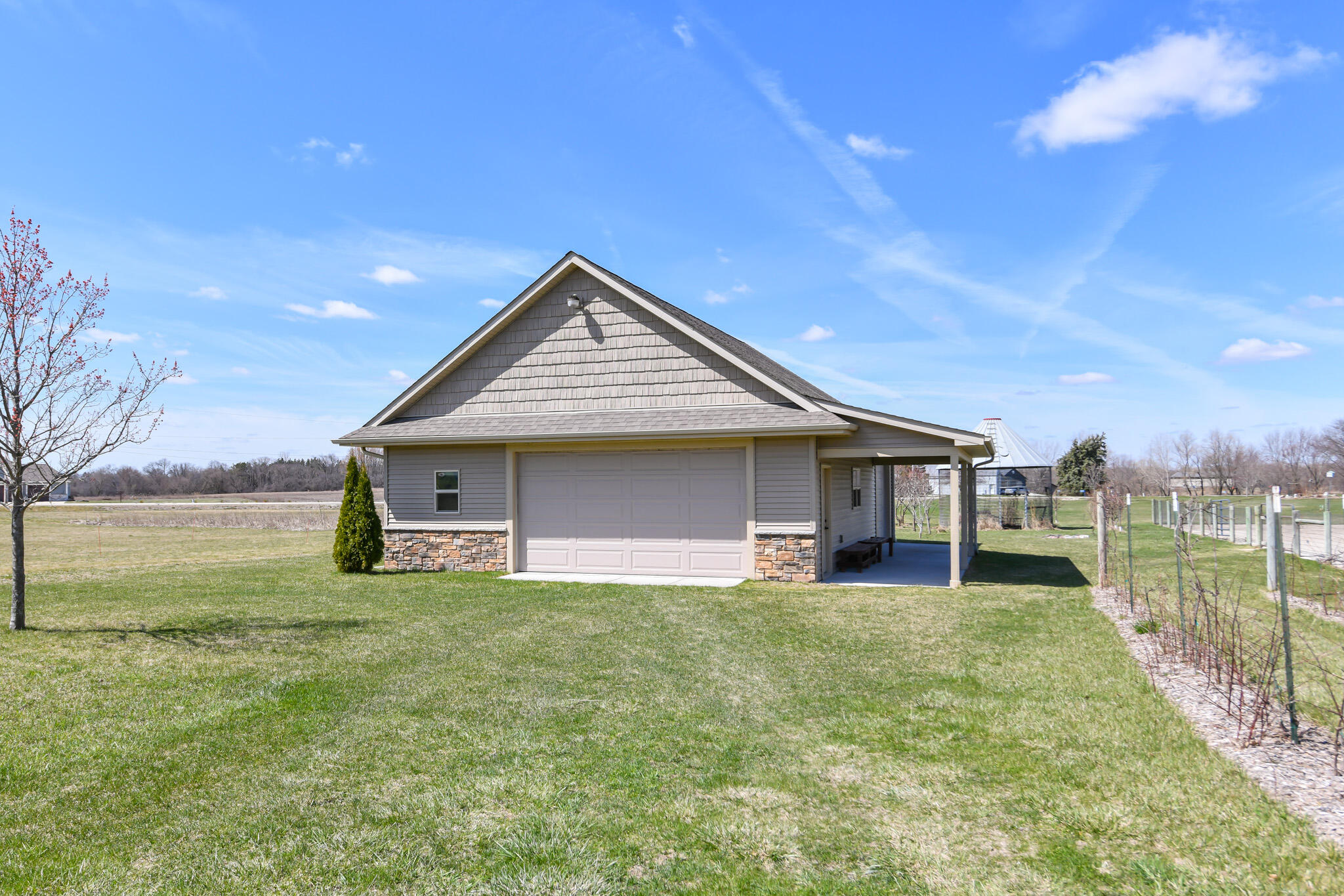 2857 43rd St, Raymond