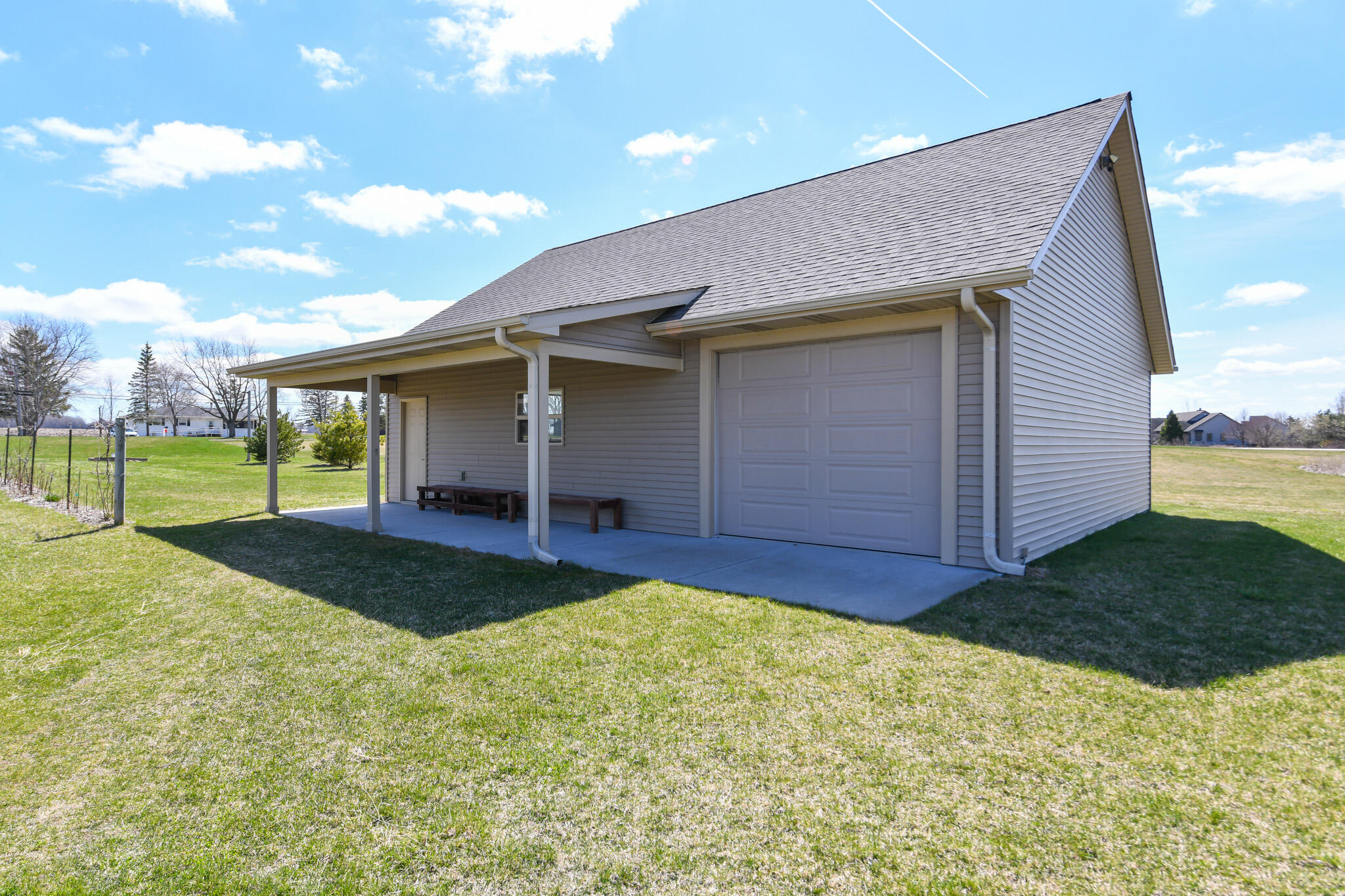 2857 43rd St, Raymond