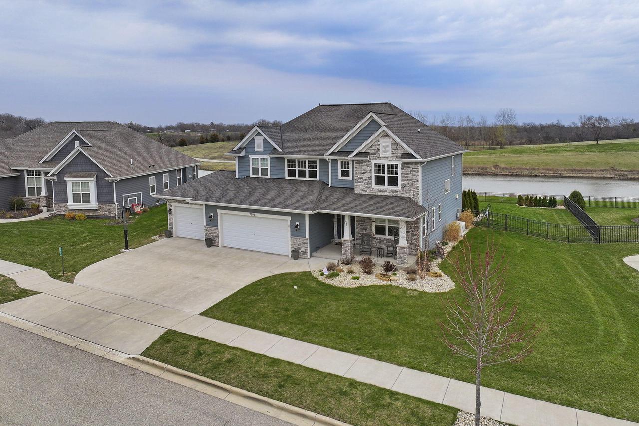 7797 Fredricksburg COURT