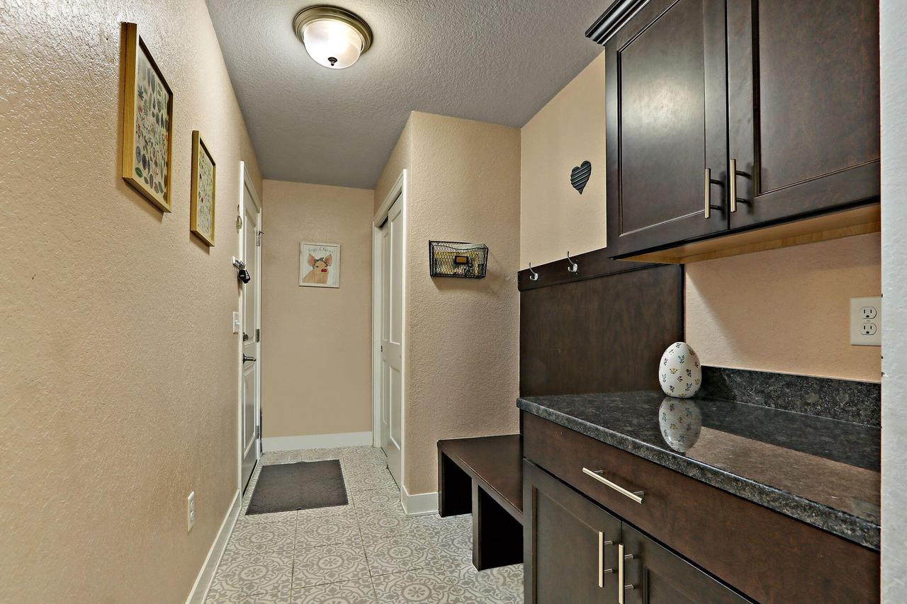 7797 Fredricksburg COURT