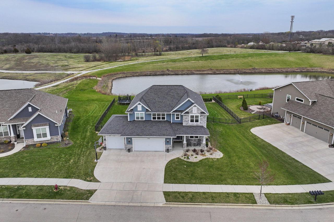 7797 Fredricksburg COURT