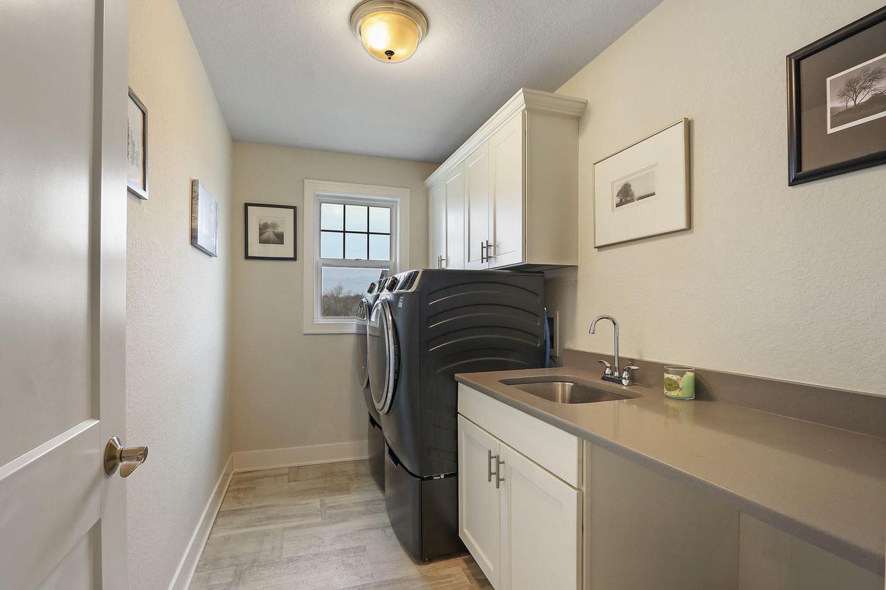 7797 Fredricksburg COURT