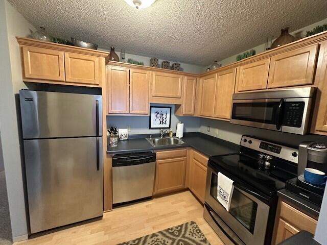 1660 N Prospect Ave, 302, Milwaukee
