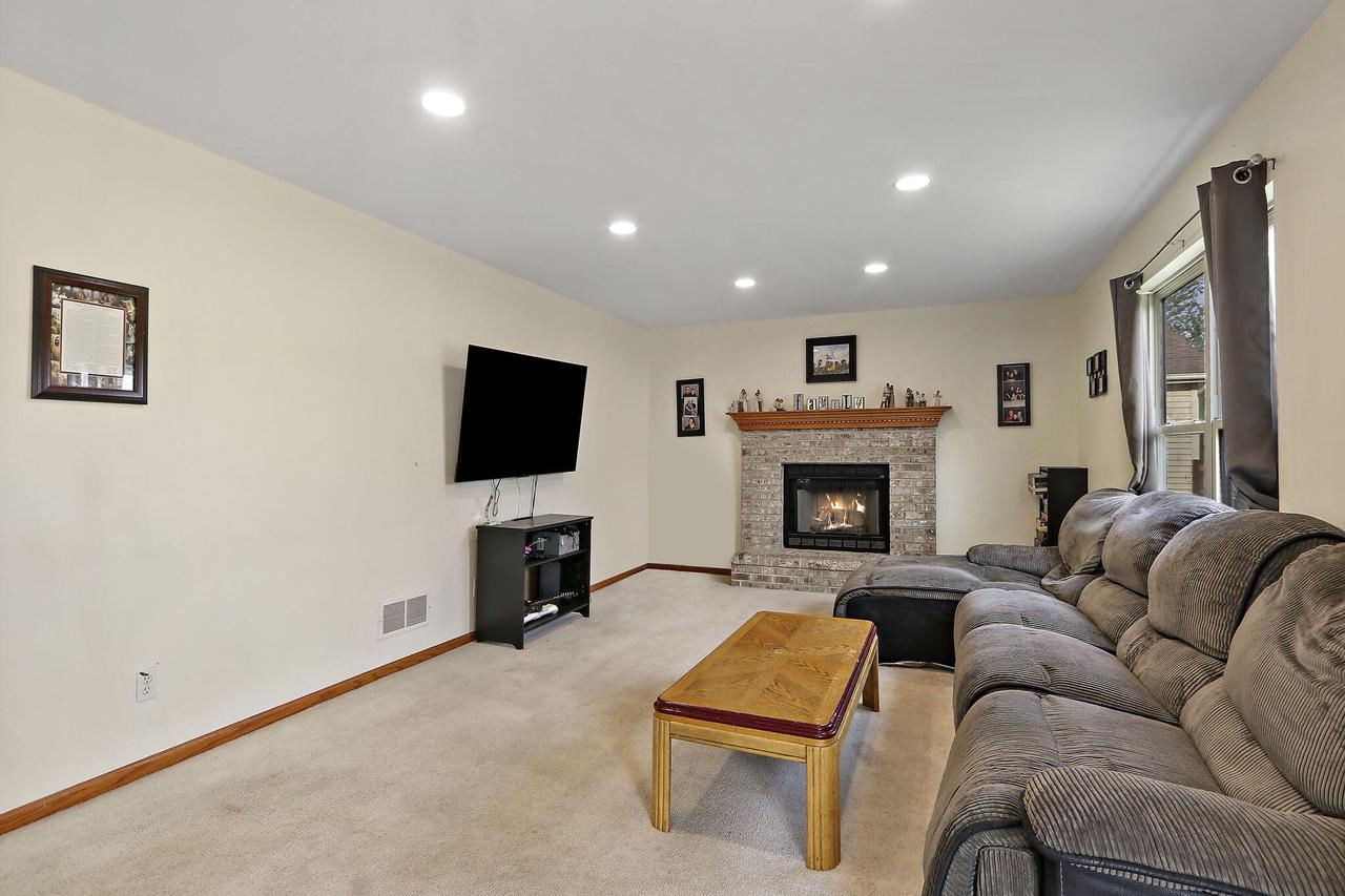 19101 83rd STREET