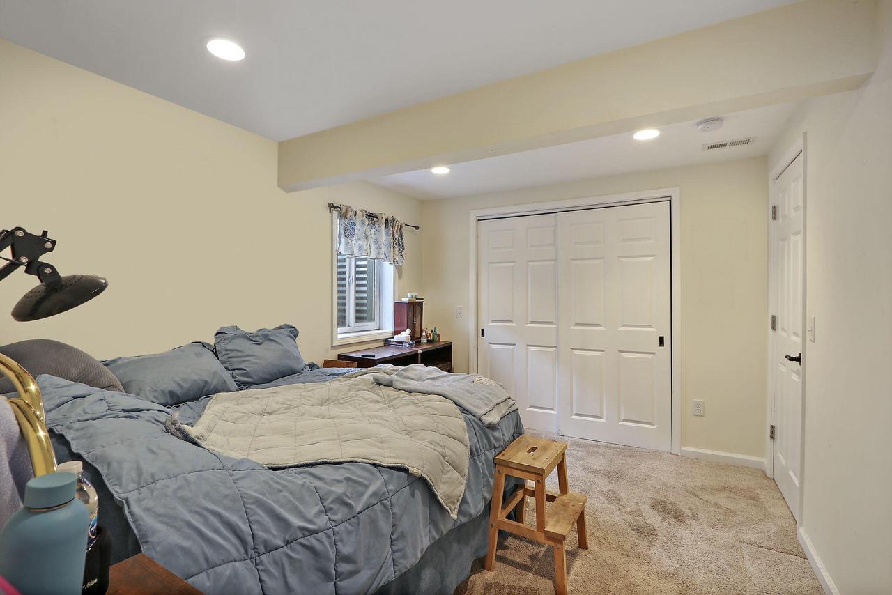 19101 83rd STREET