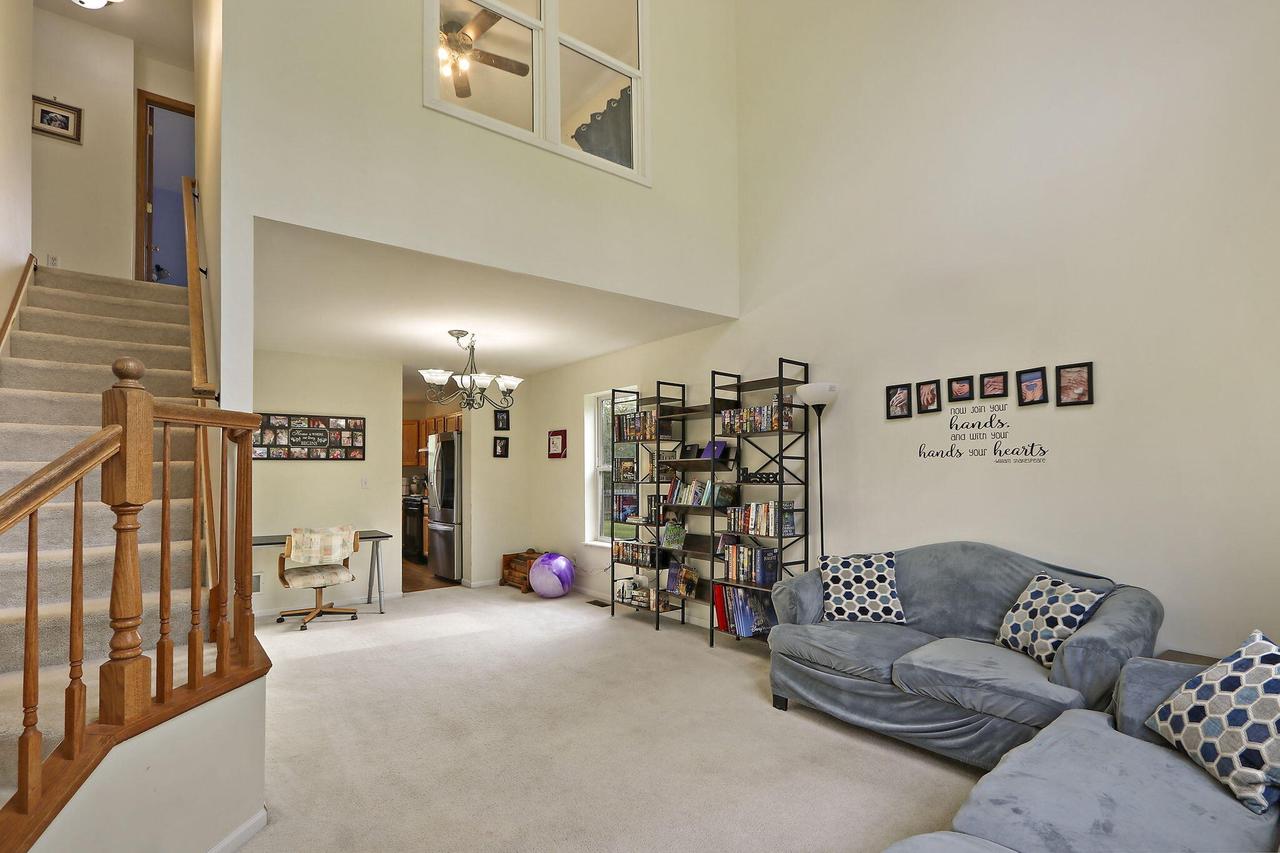 19101 83rd STREET