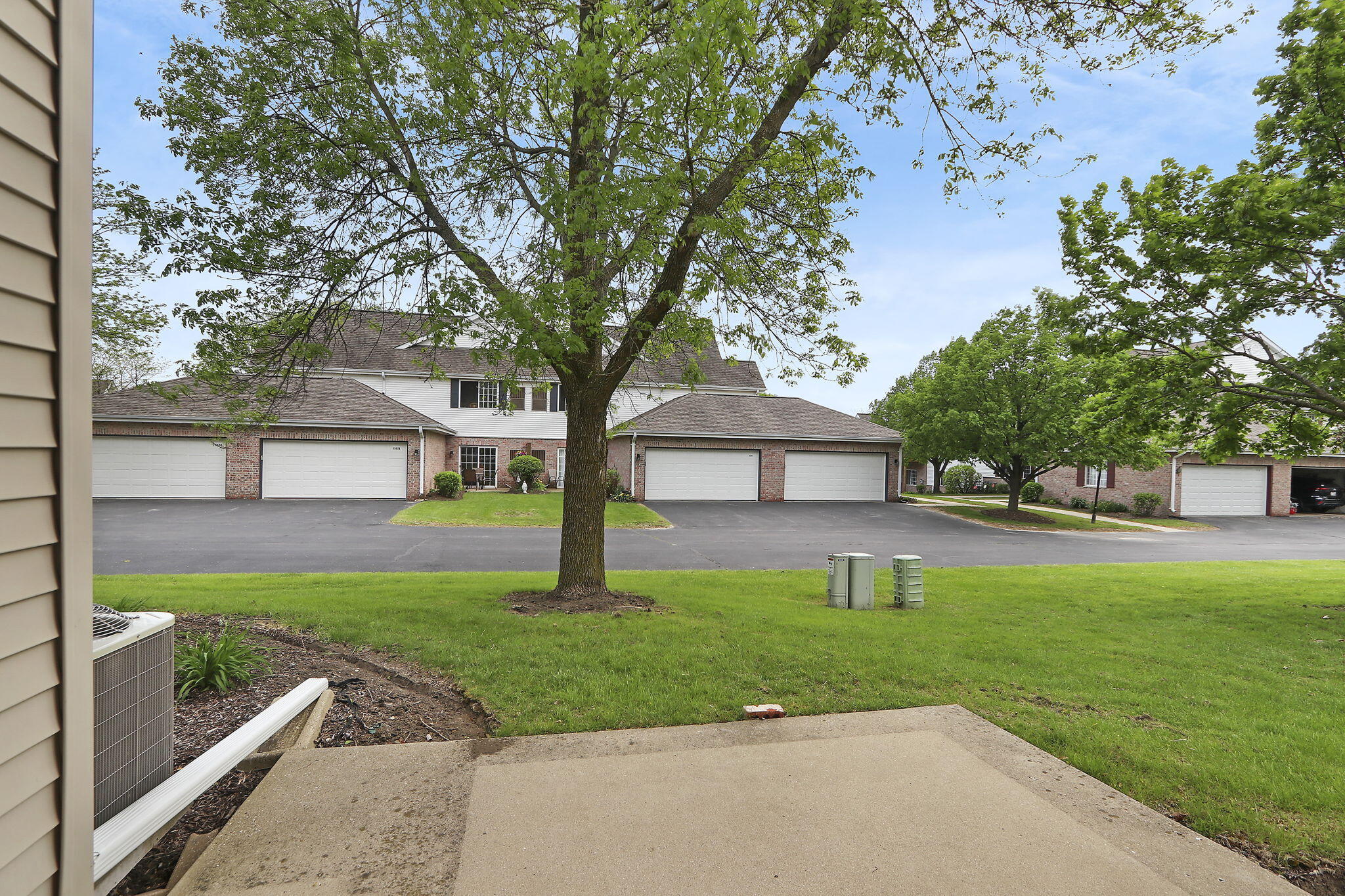 4669 S Forest Point Blvd, New Berlin