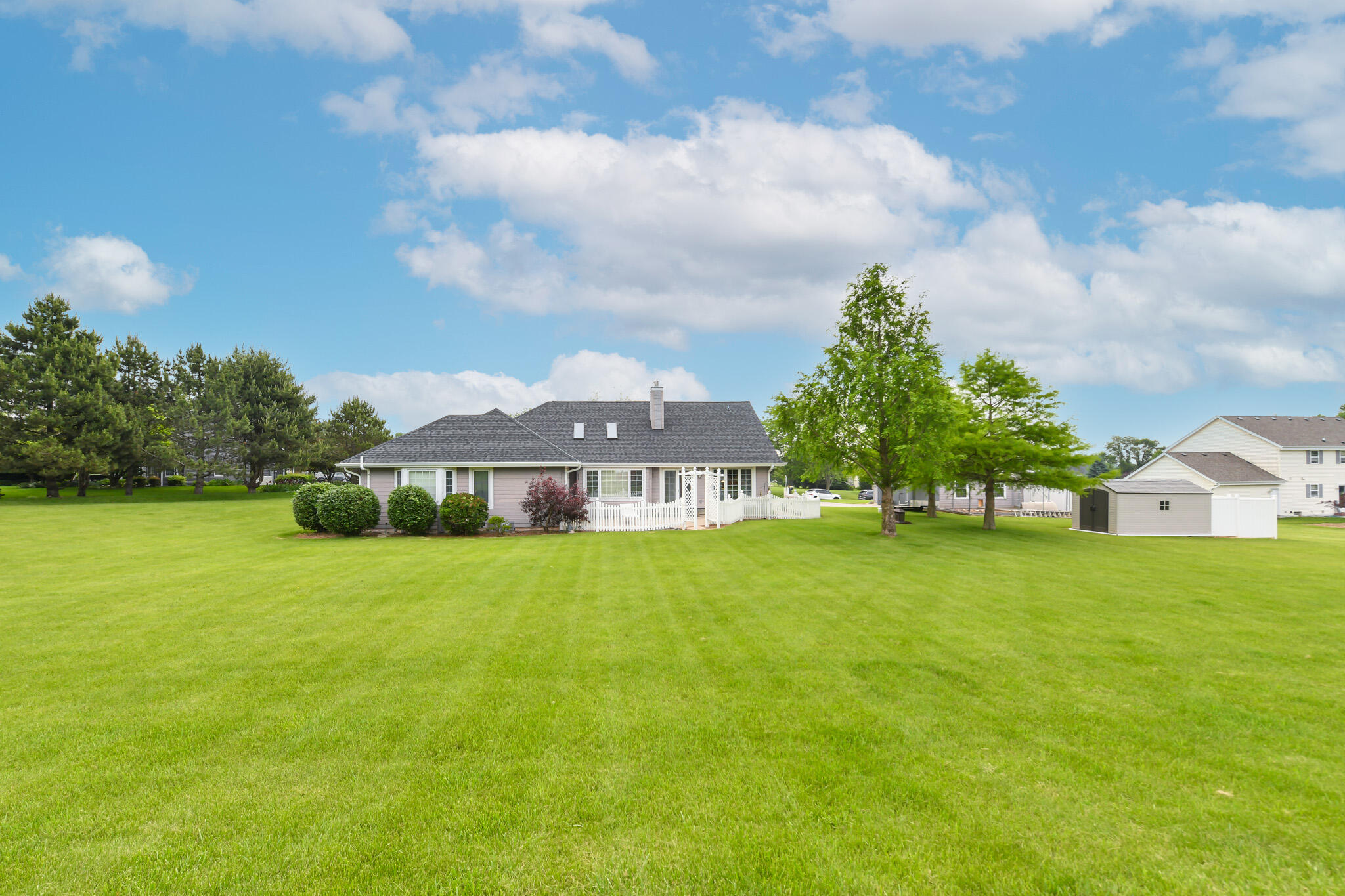 5126 Plateau Ct, Waterford