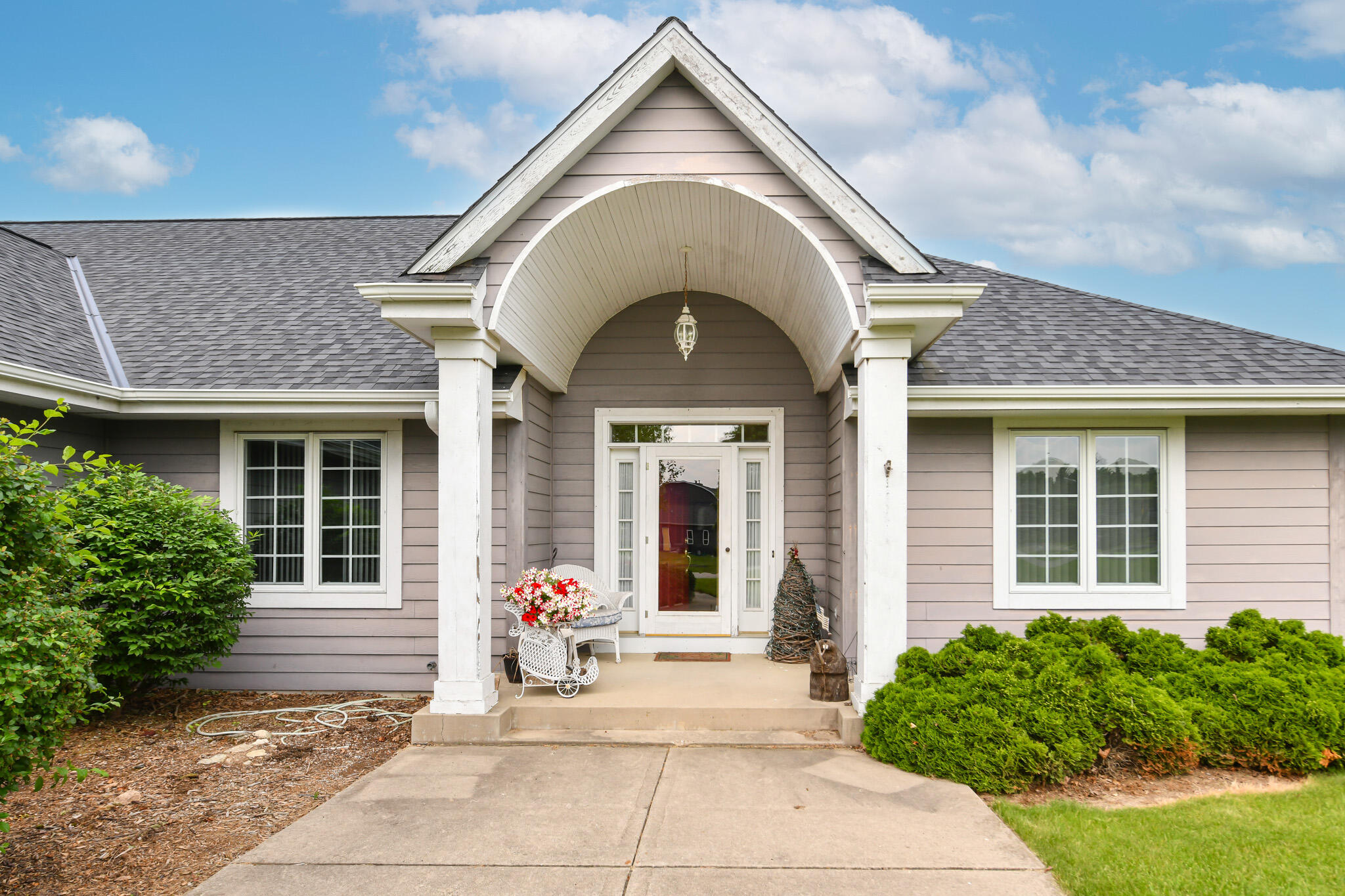 5126 Plateau Ct, Waterford