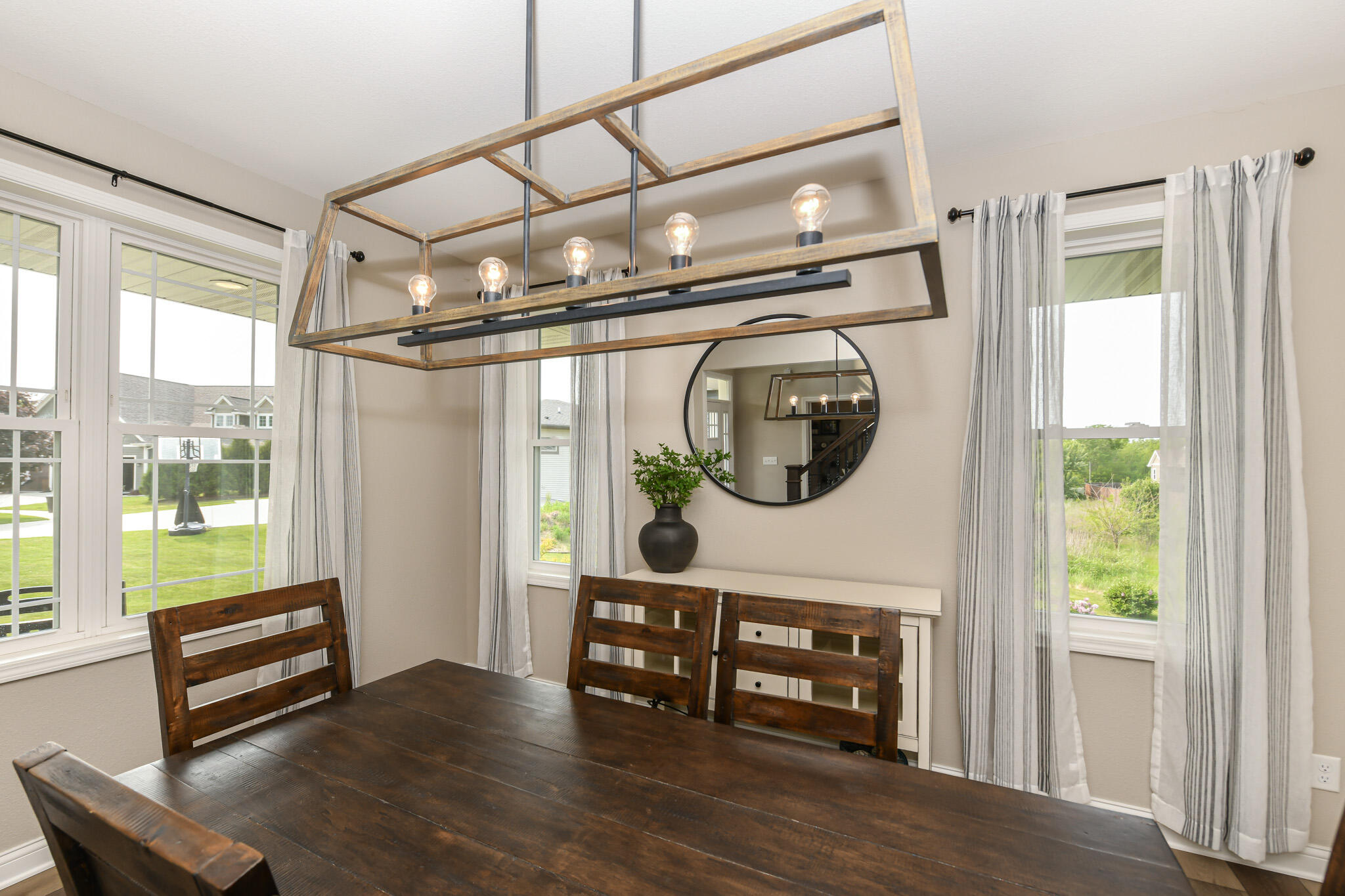 1508 Sara Ct