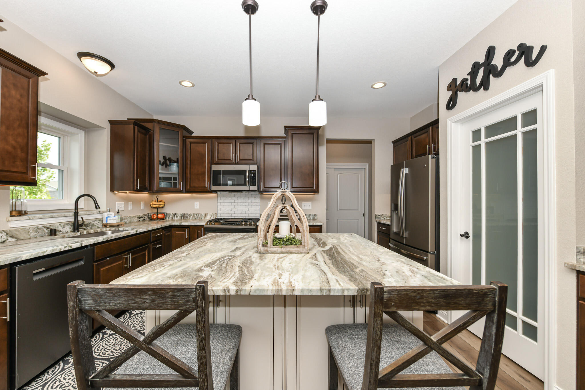 1508 Sara Ct