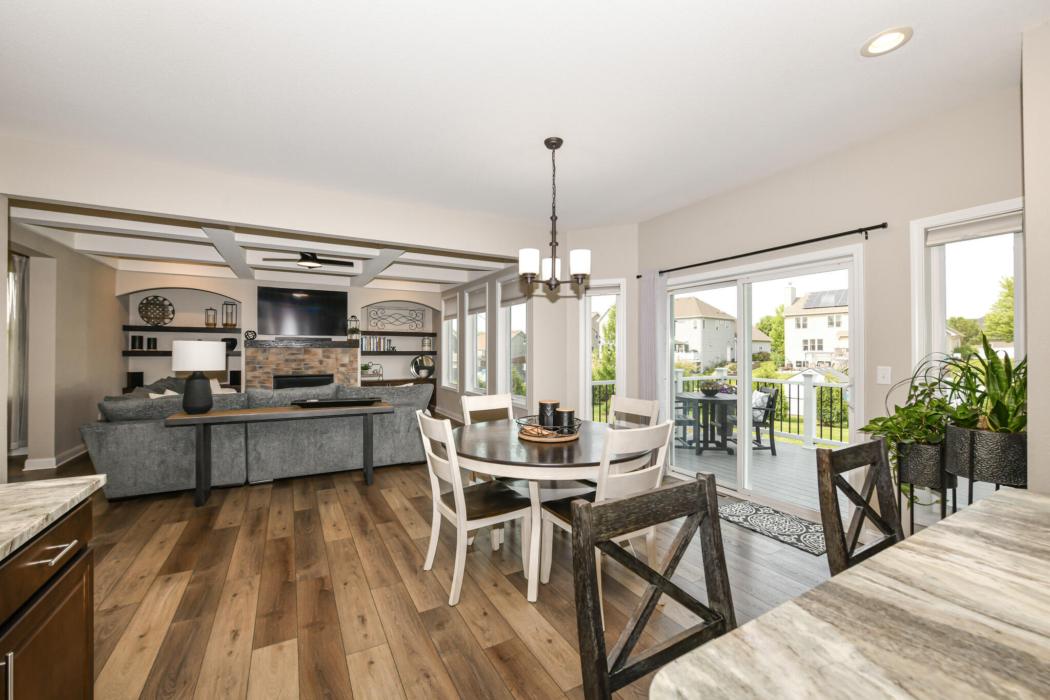 1508 Sara Ct