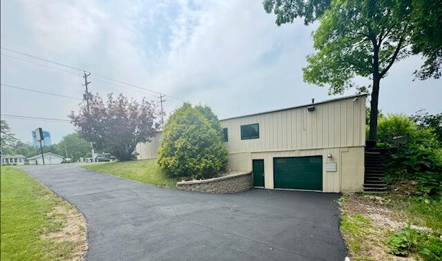 732 S Pine St, Burlington
