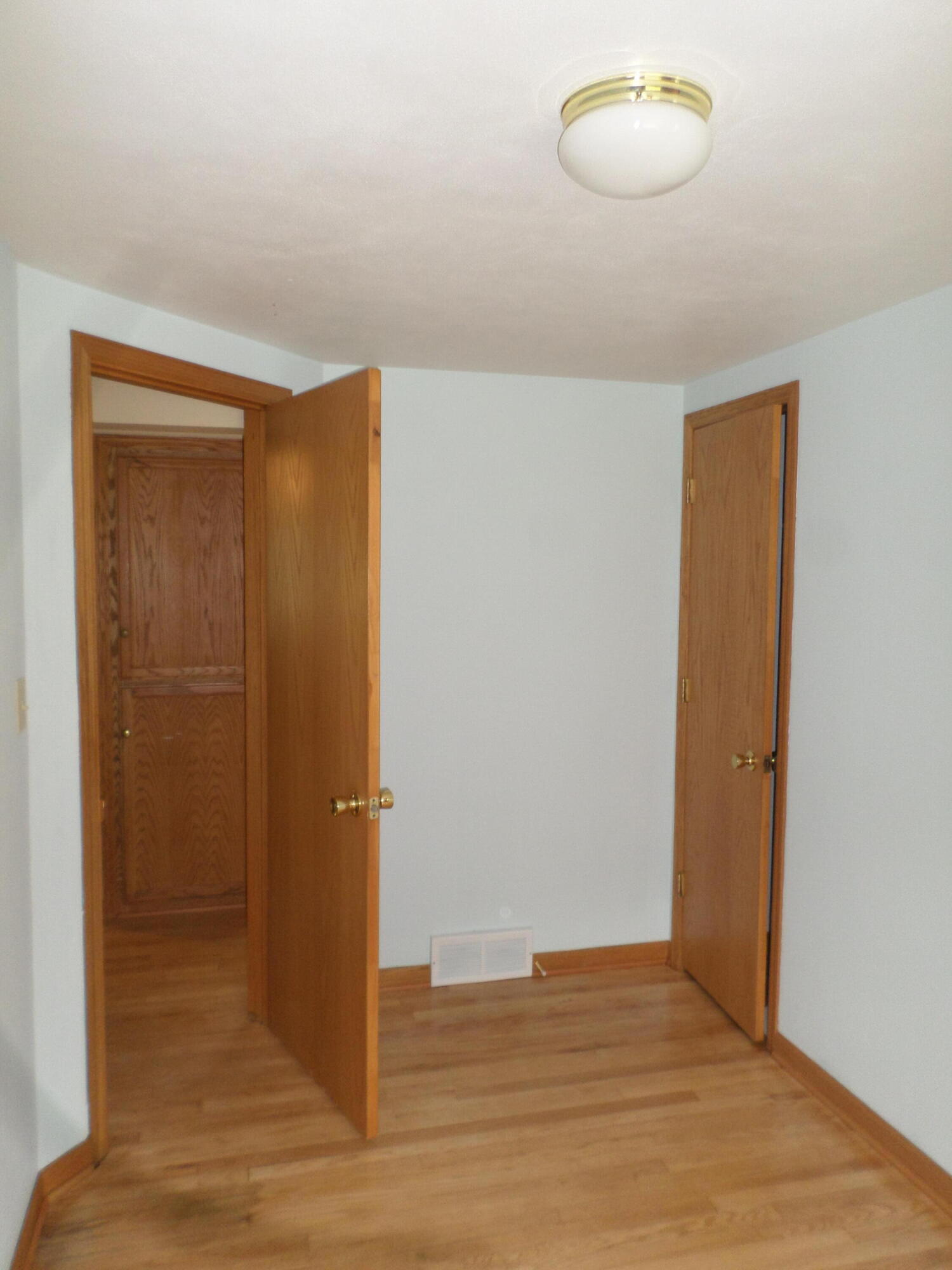 7645 128th Ave, Bristol