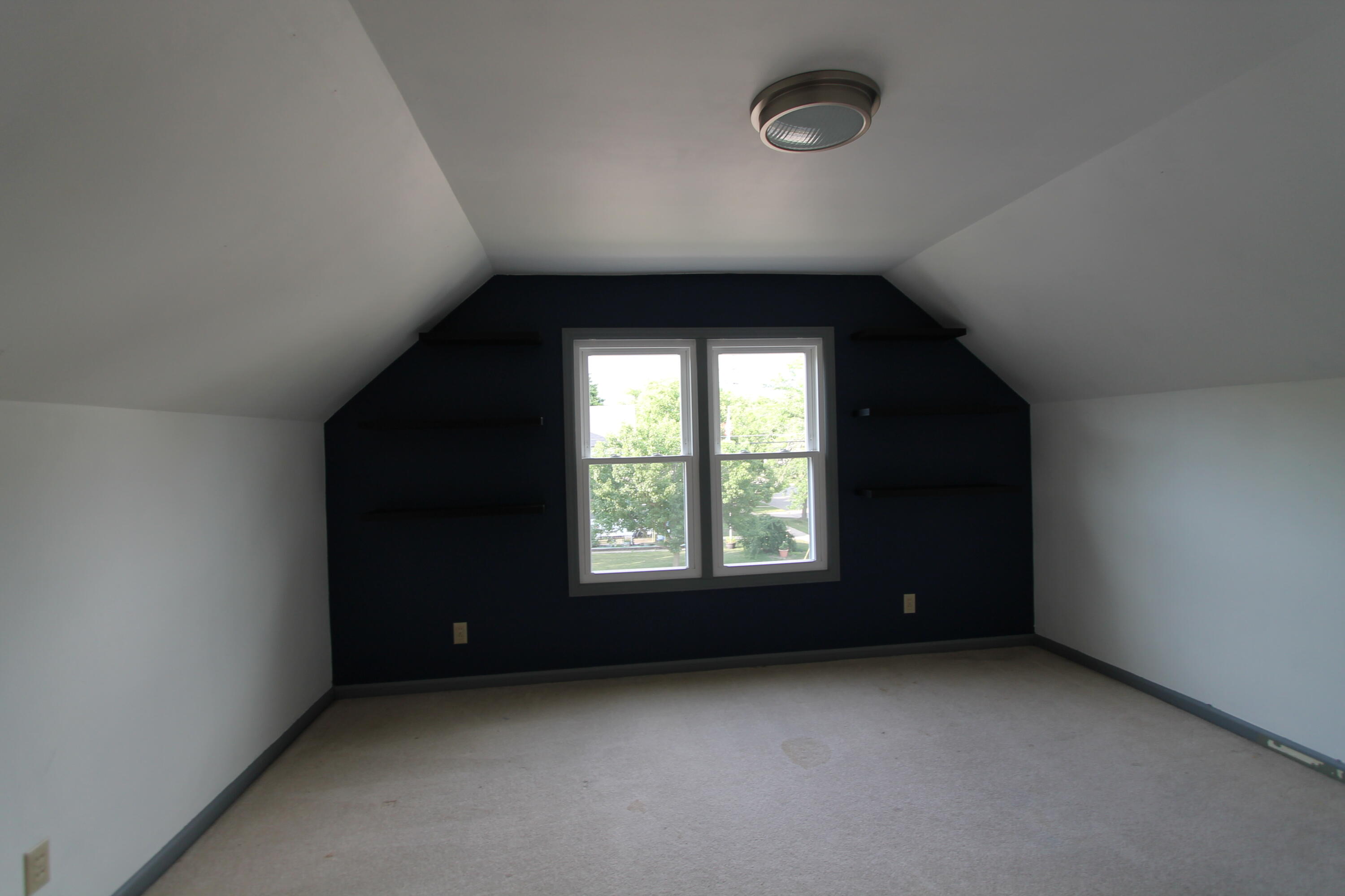 357 Amanda St, Burlington